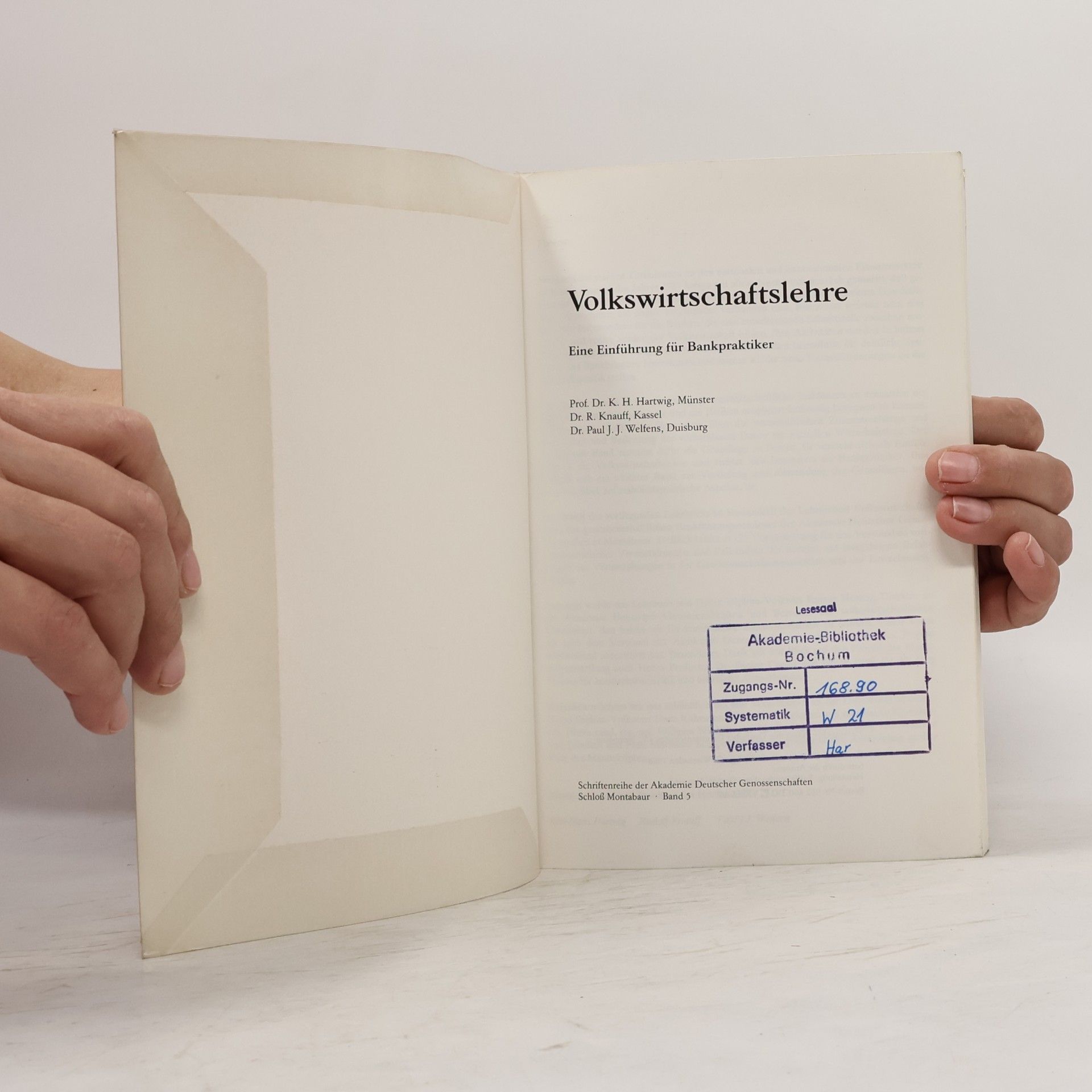 kolektiv Volkswirtschaftslehre. Eine Einführung für Bankpraktiker 5