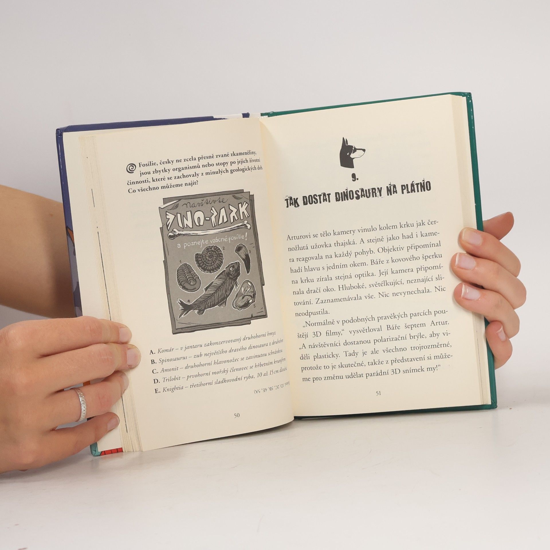 Jiří Walker Procházka Zločin mezi dinosaury