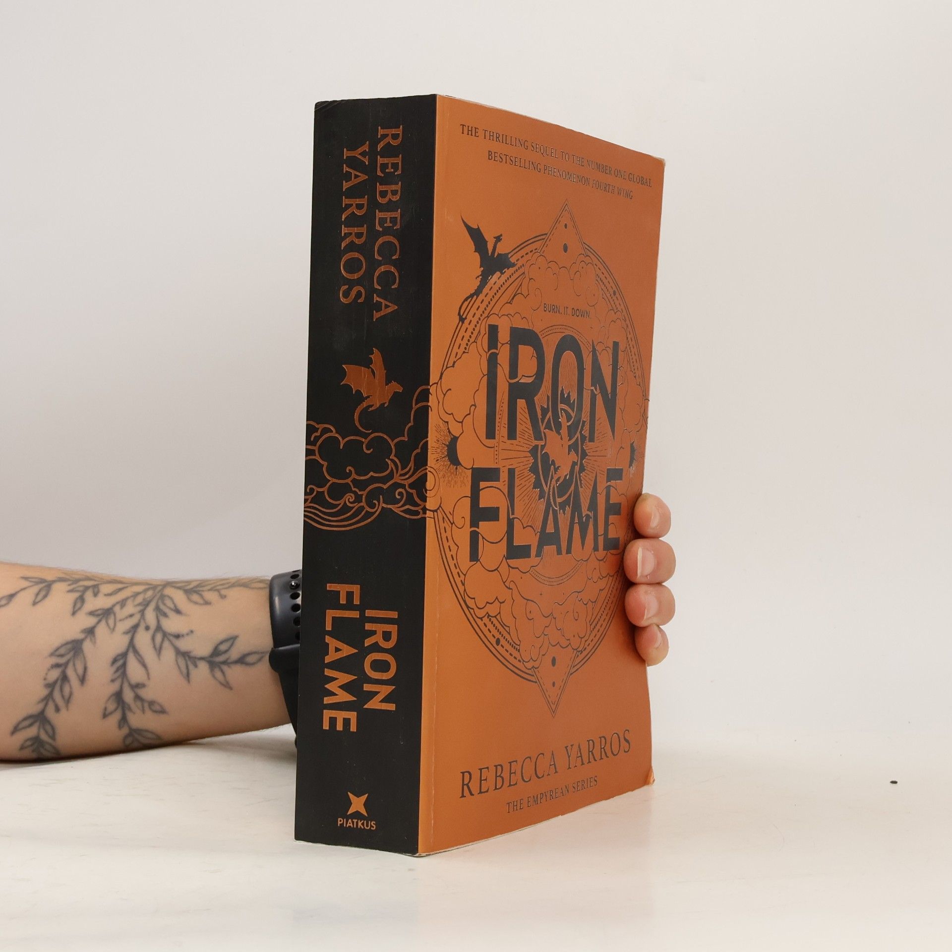 Rebecca Yarros Iron Flame