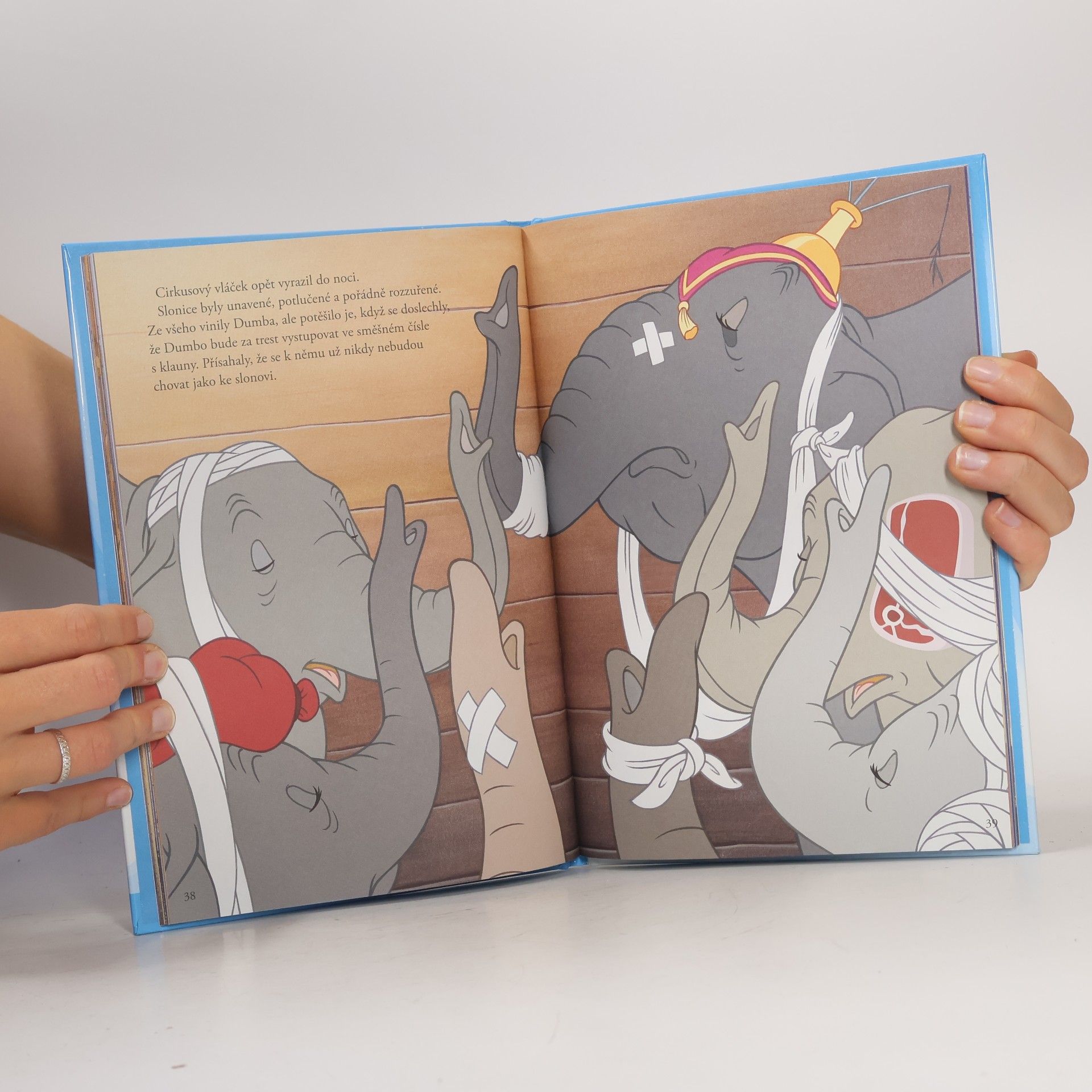 Collectif d'auteurs Od pohádky k pohádce - Dumbo