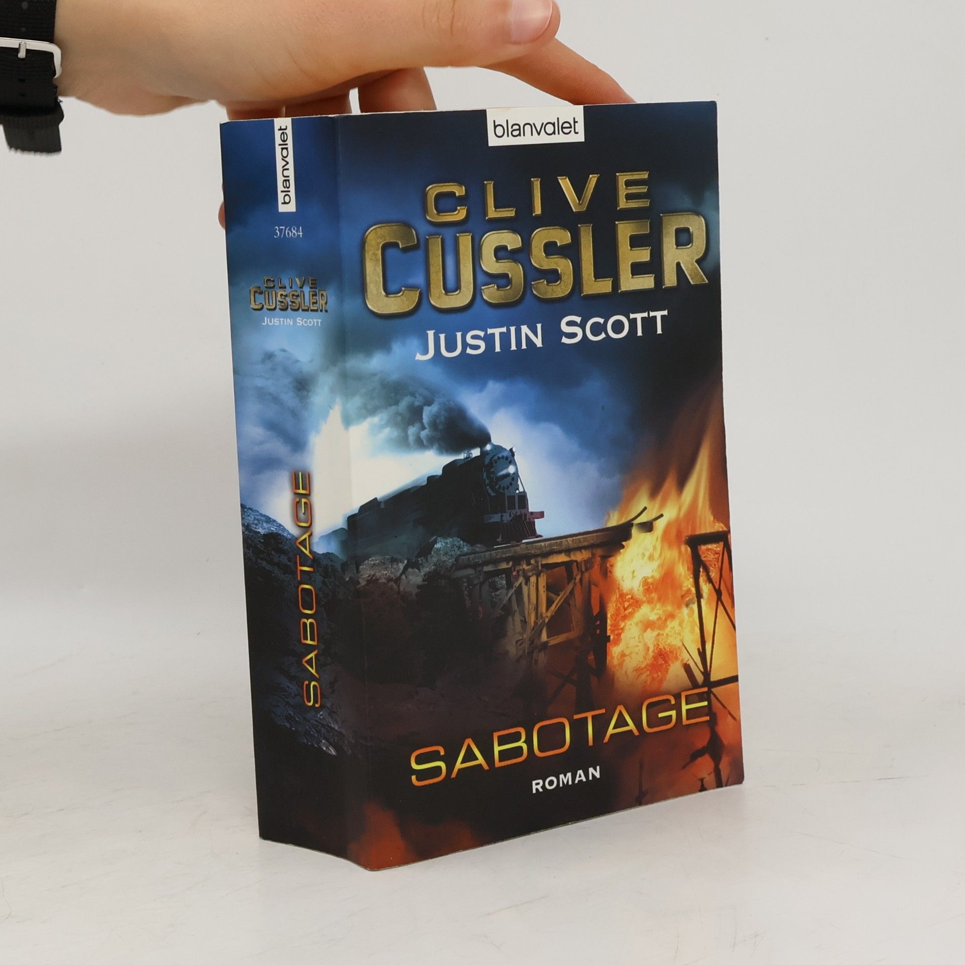 Clive Cussler Sabotage