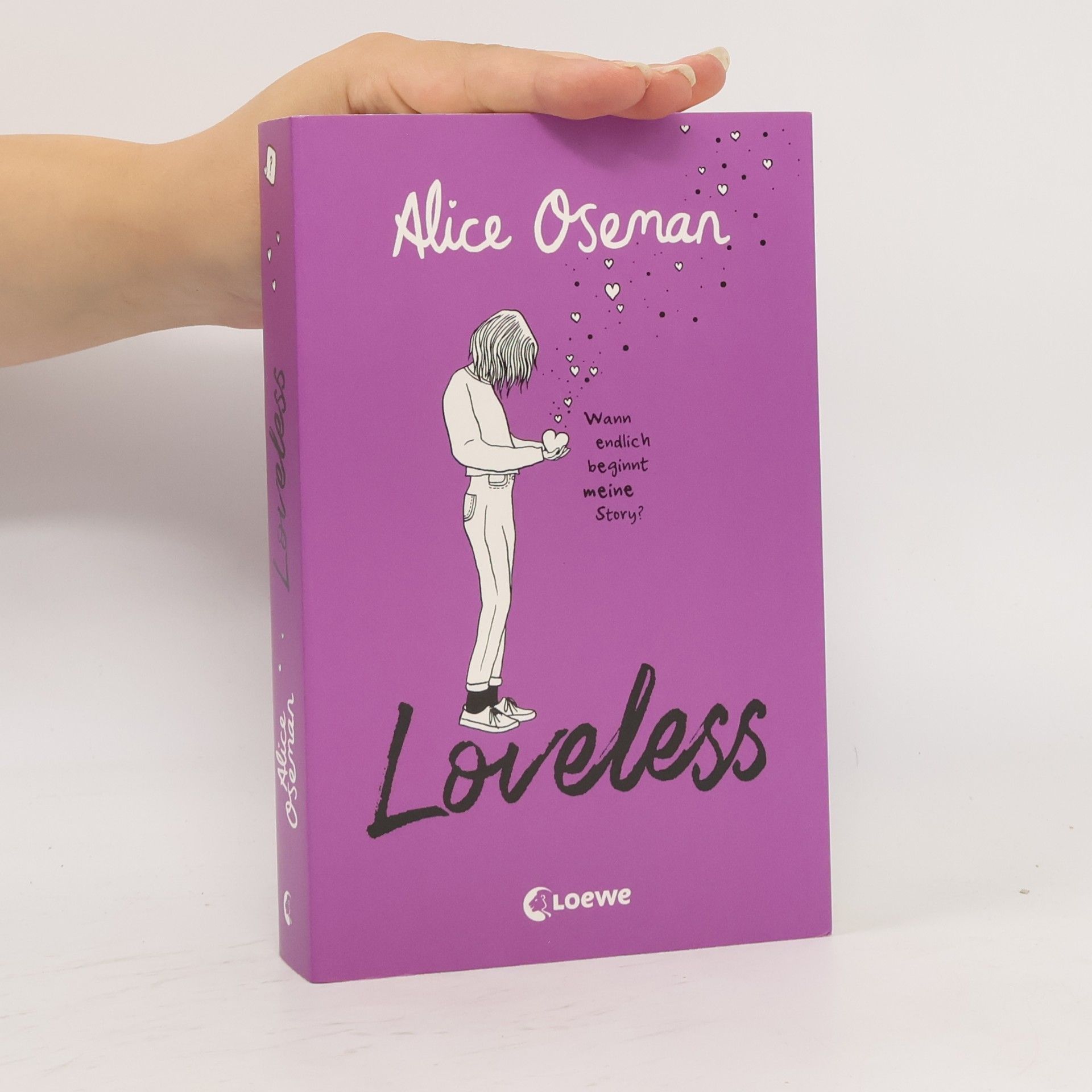 Alice Oseman Loveless
