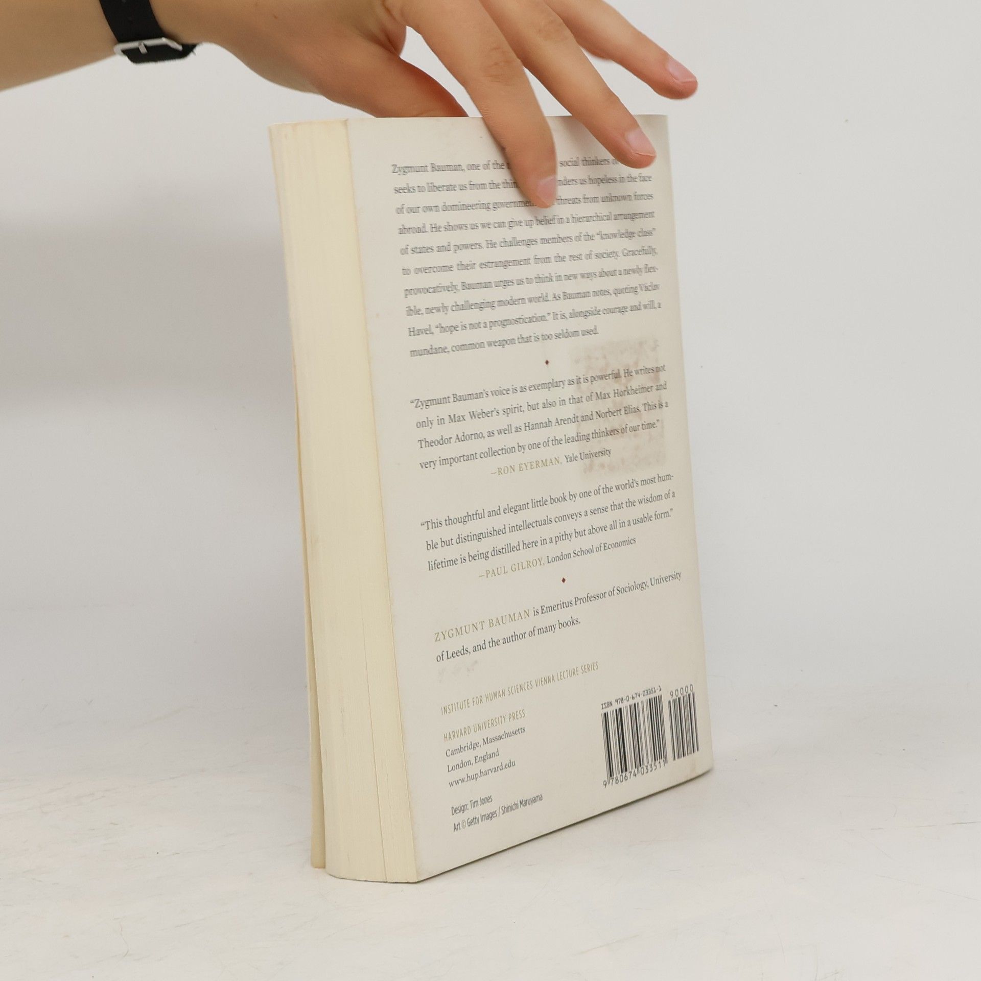 Zygmunt Bauman Does Ethics Have a Chance in a World of Consumers?
