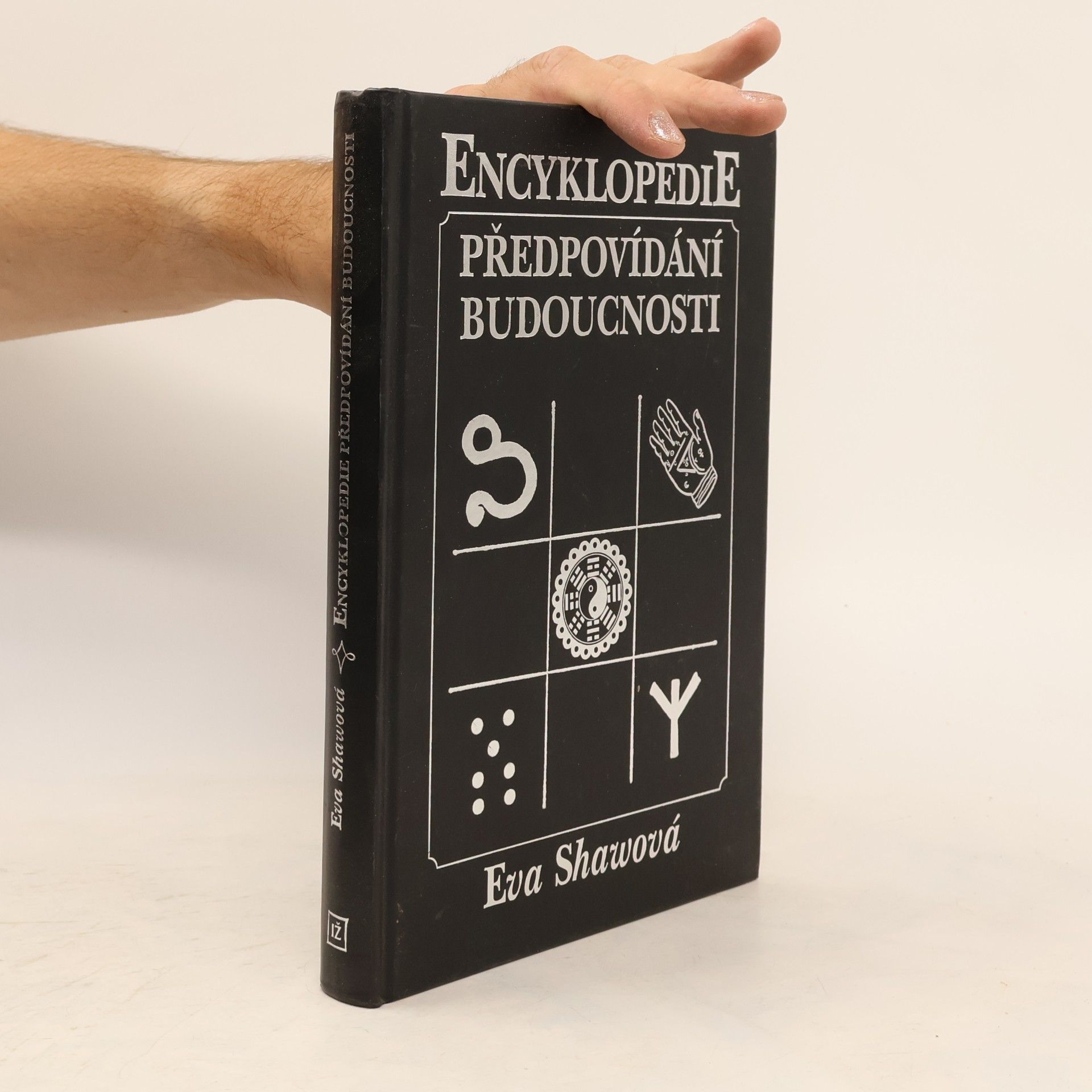 Eva Shaw Encyklopedie předpovídání budoucnosti