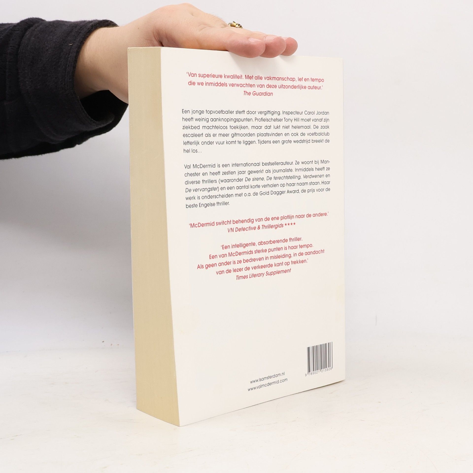 Annemieke Oltheten Literaire Thriller Collectie: De wrede hand