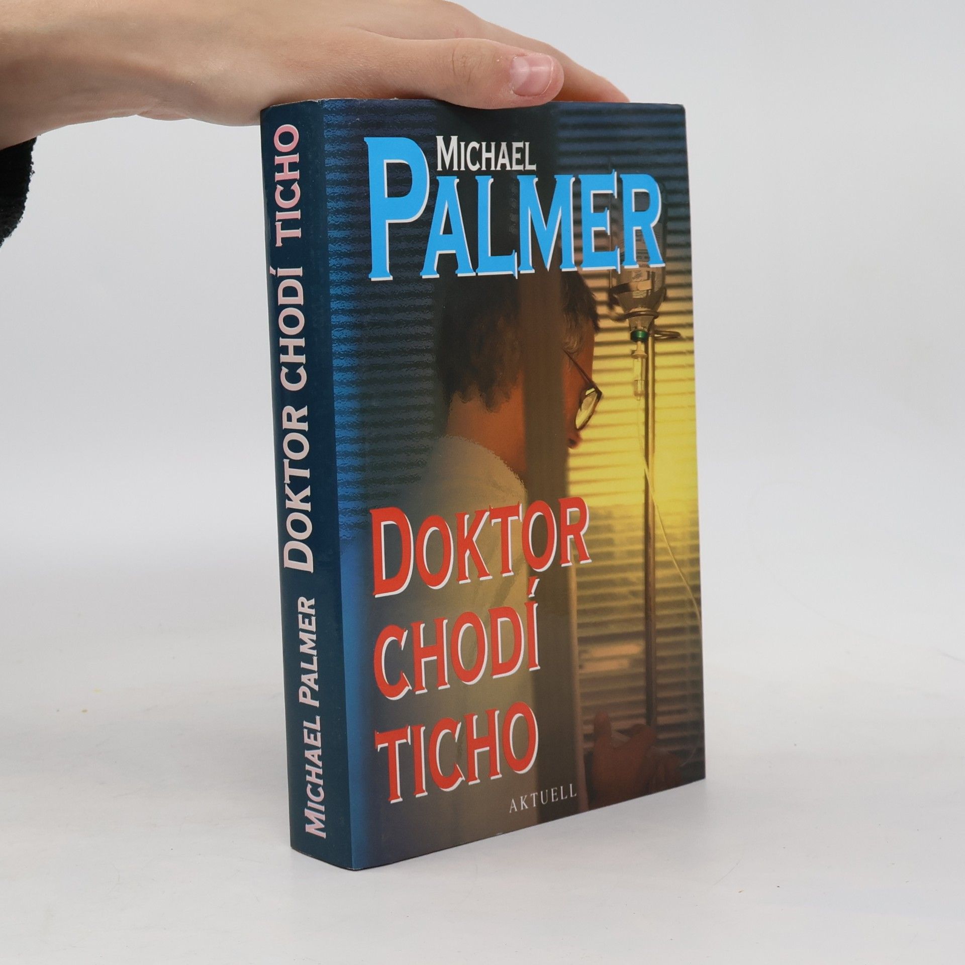Michael Palmer Doktor chodí ticho