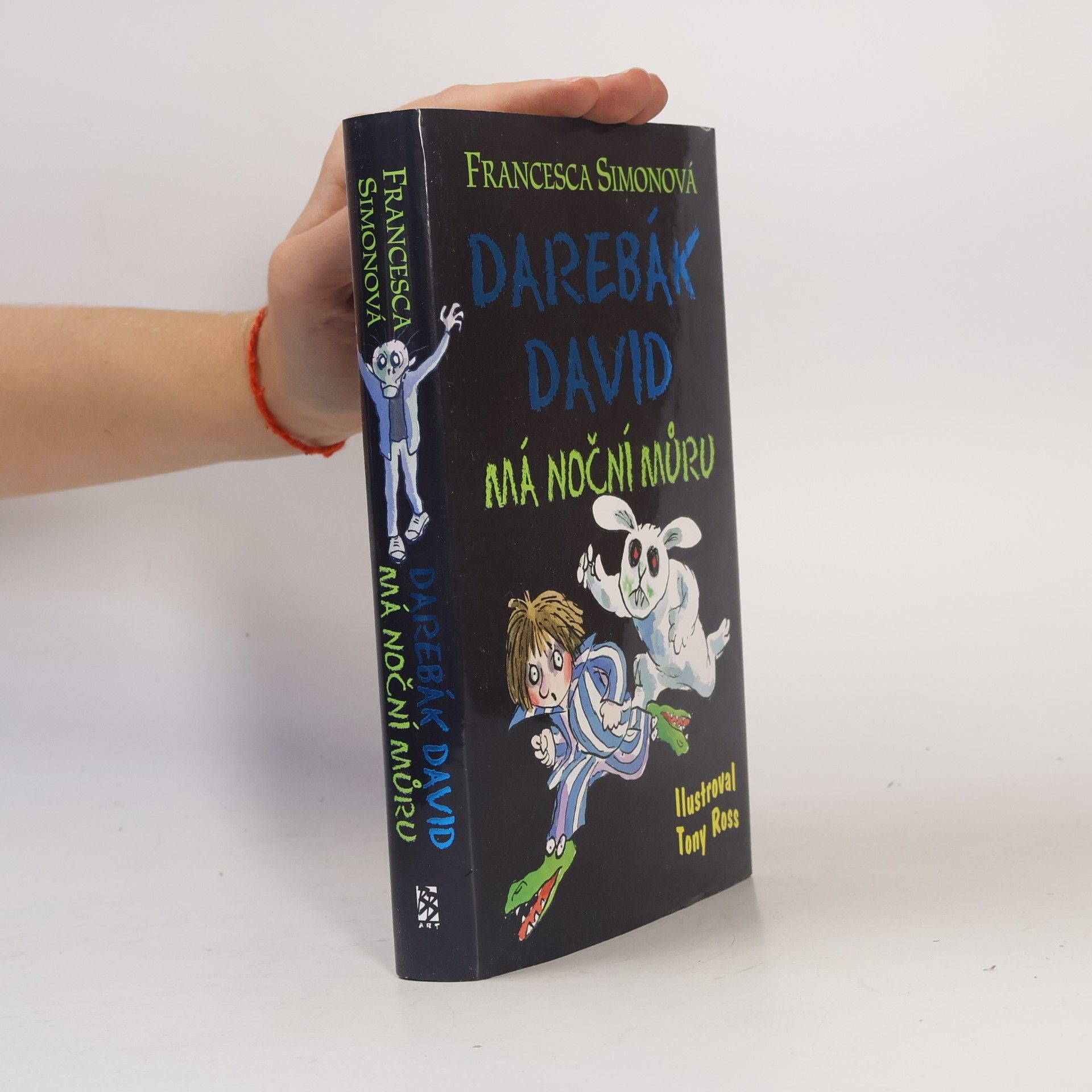 Francesca Simon Darebák David má noční můru