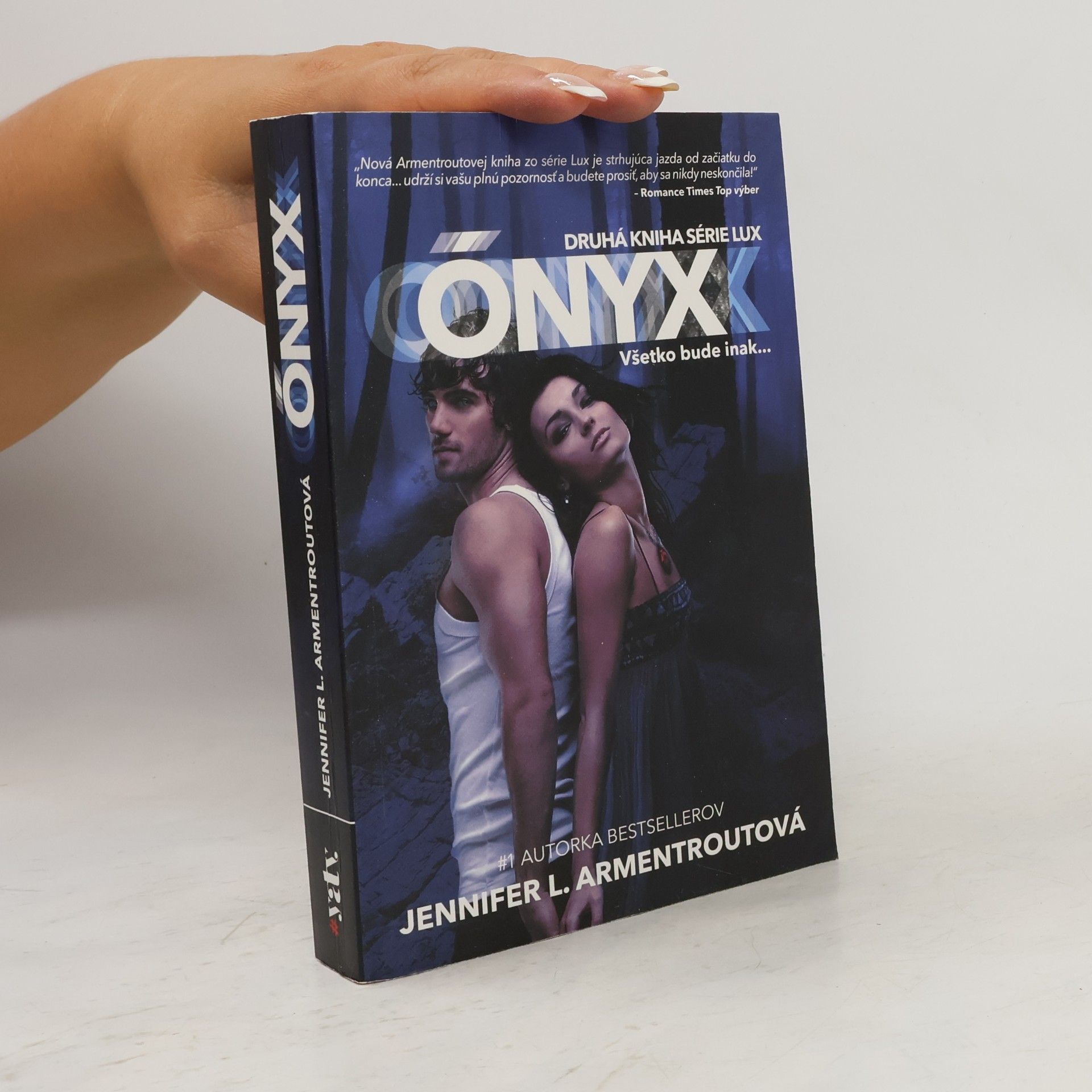 Jennifer Armentrout Ónyx - Všetko bude inak...