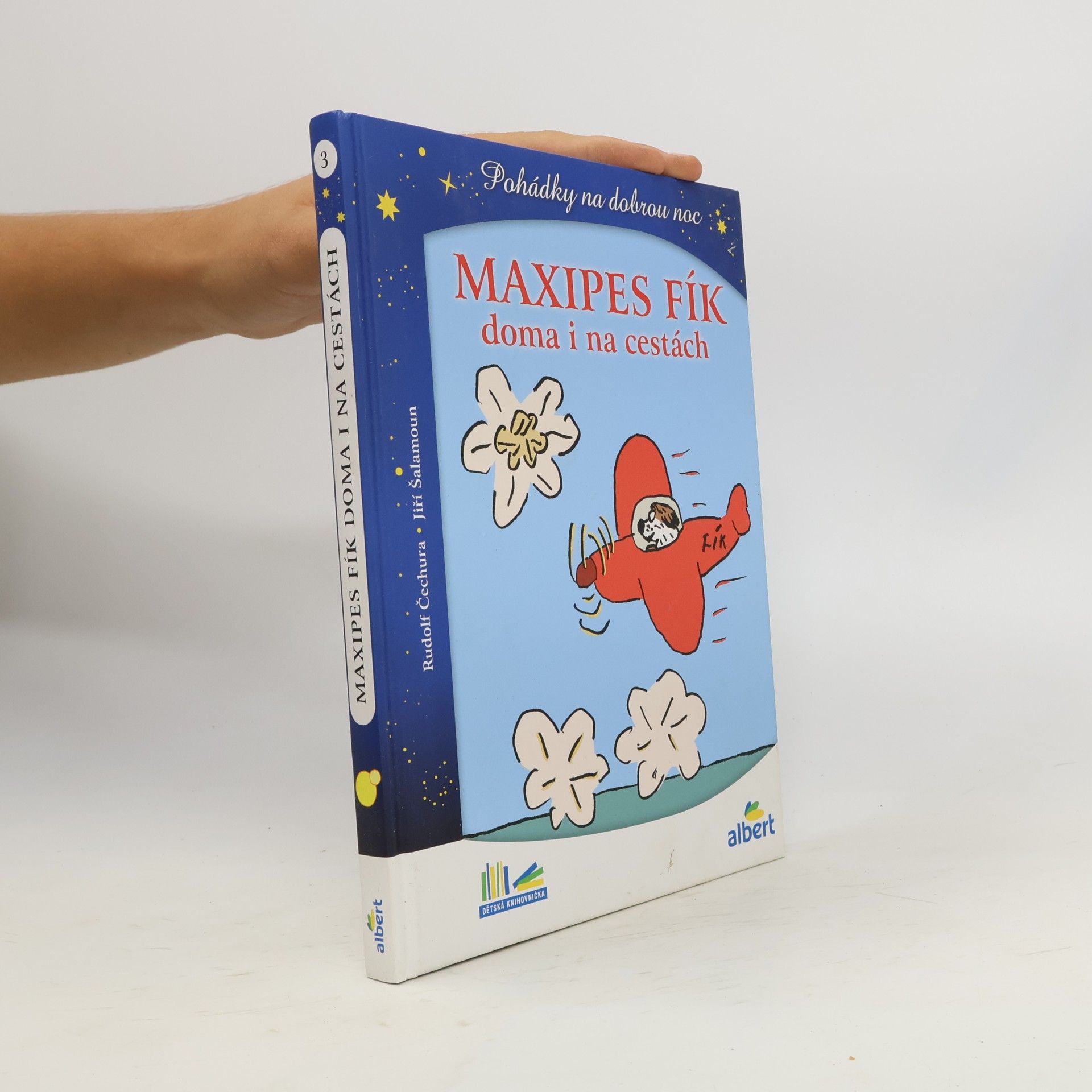 Maxipes Fík doma i na cestách