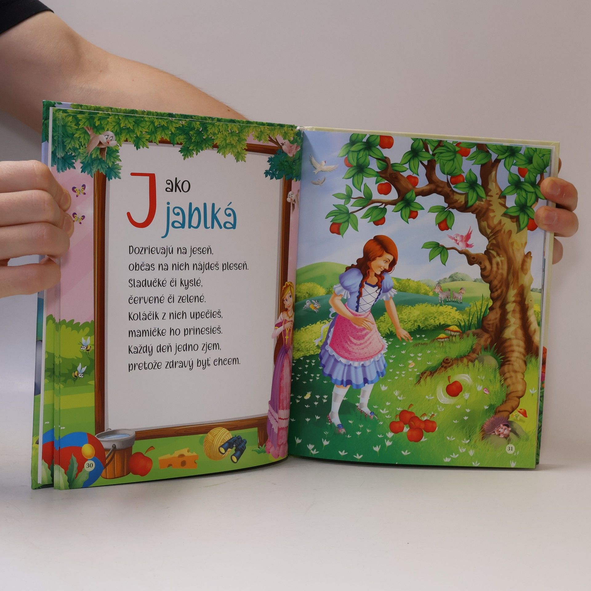 Katarína Fukasová Hravé písmenká z abecedy