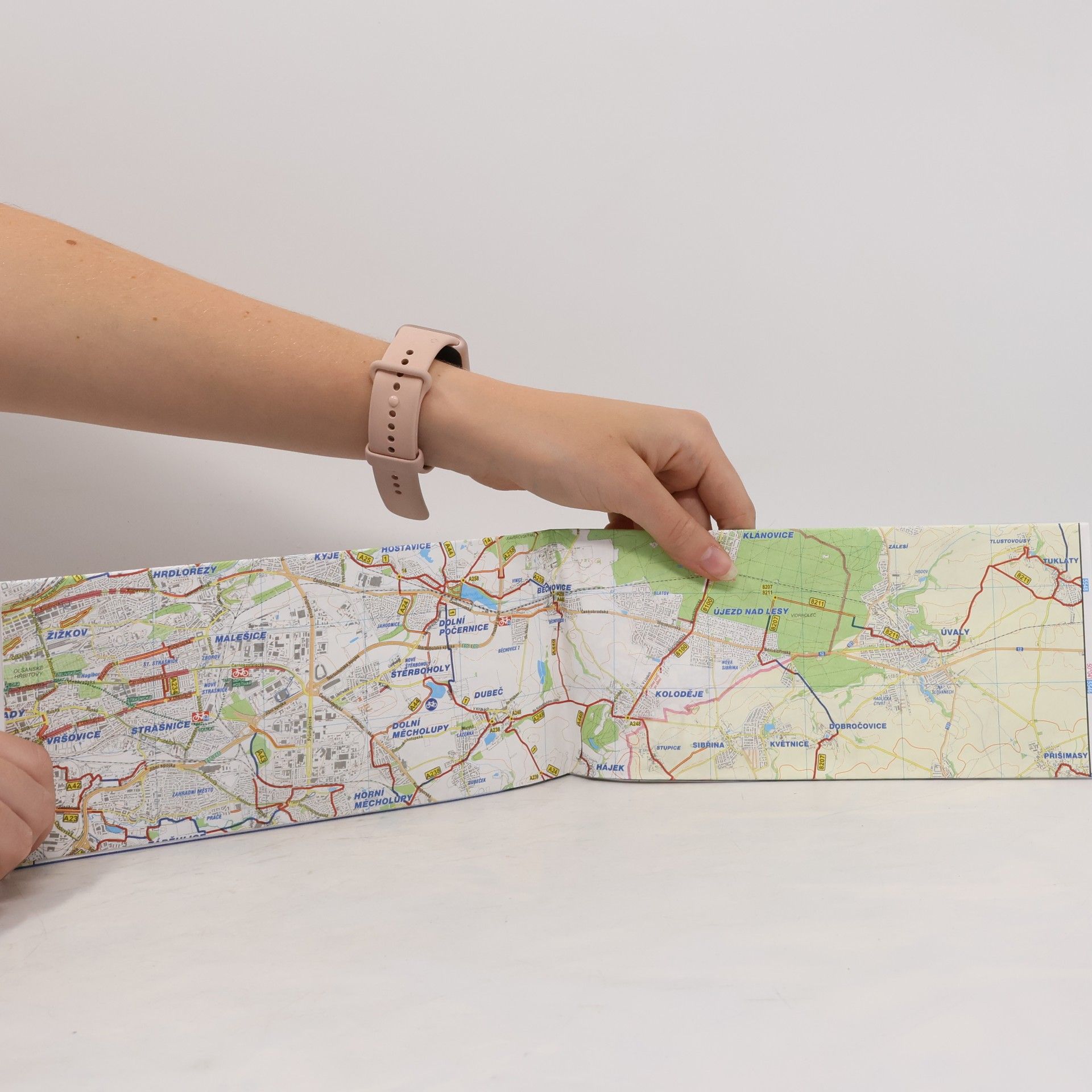 Kolektiv autorů Prahou na kole 1:50000