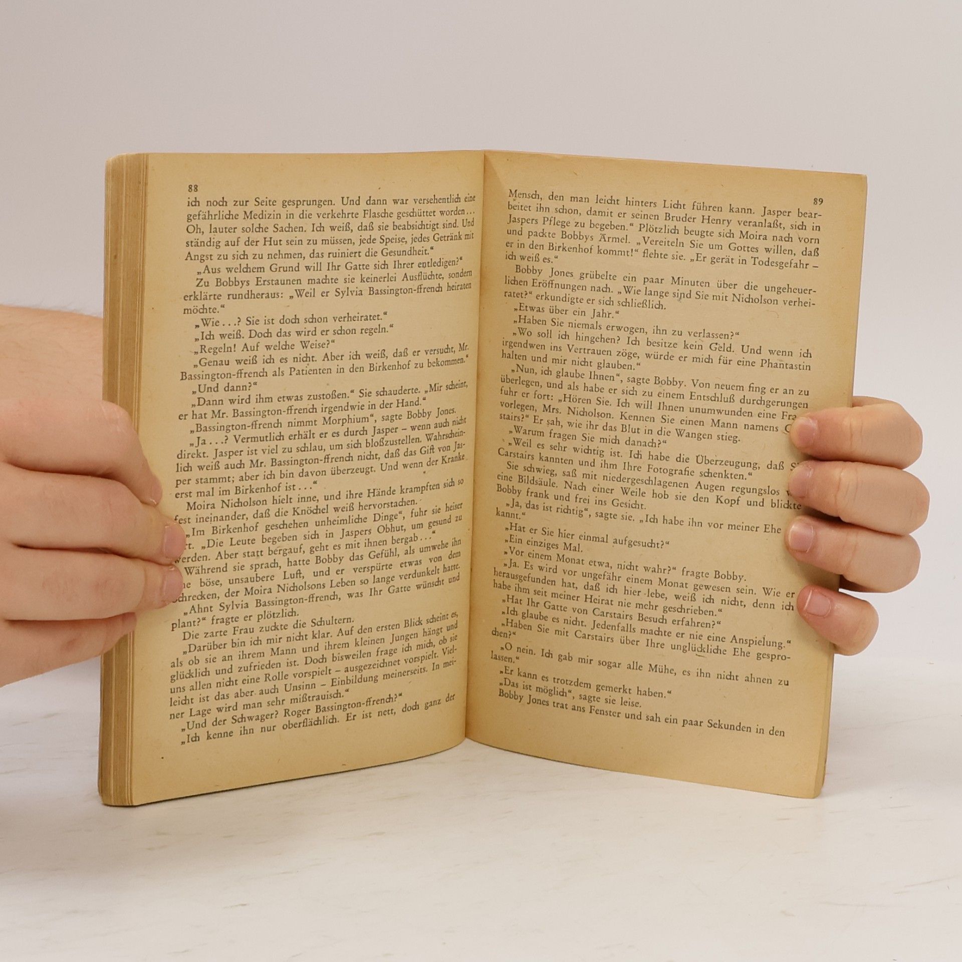 Agatha Christie Ein Schritt ins Leere