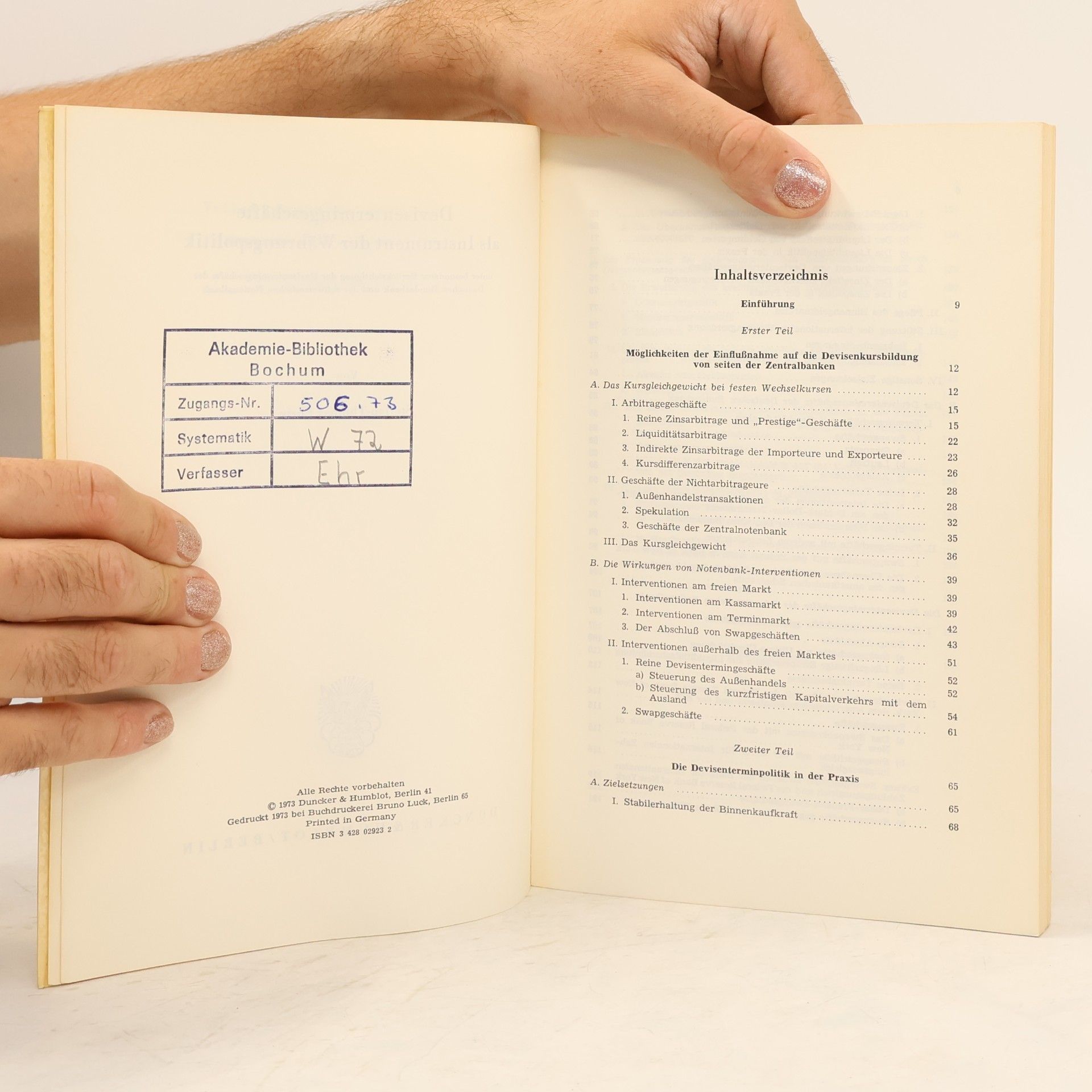 Steffen-Thomas Ehrig Volkswirtschaftliche Schriften - 200: Devisentermingeschäfte als Instrument der Währungspolitik