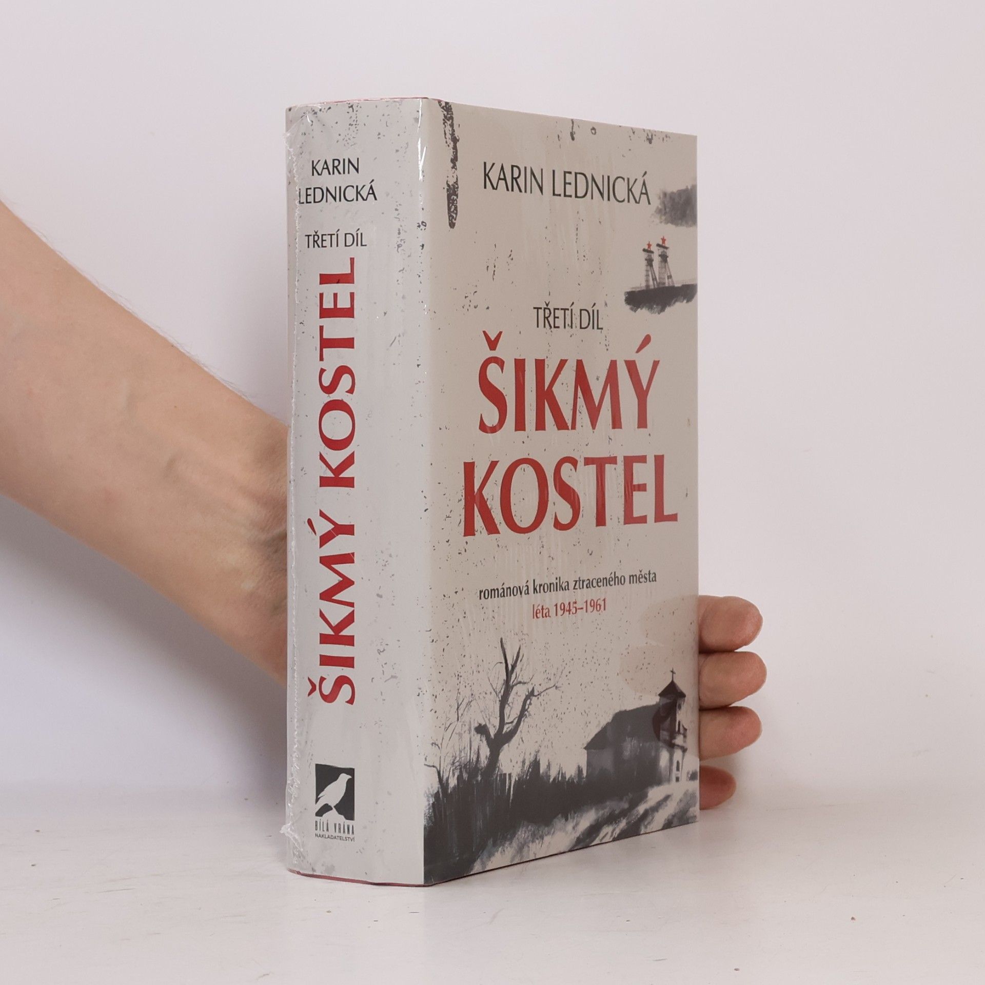 Karin Lednická Šikmý kostel 3