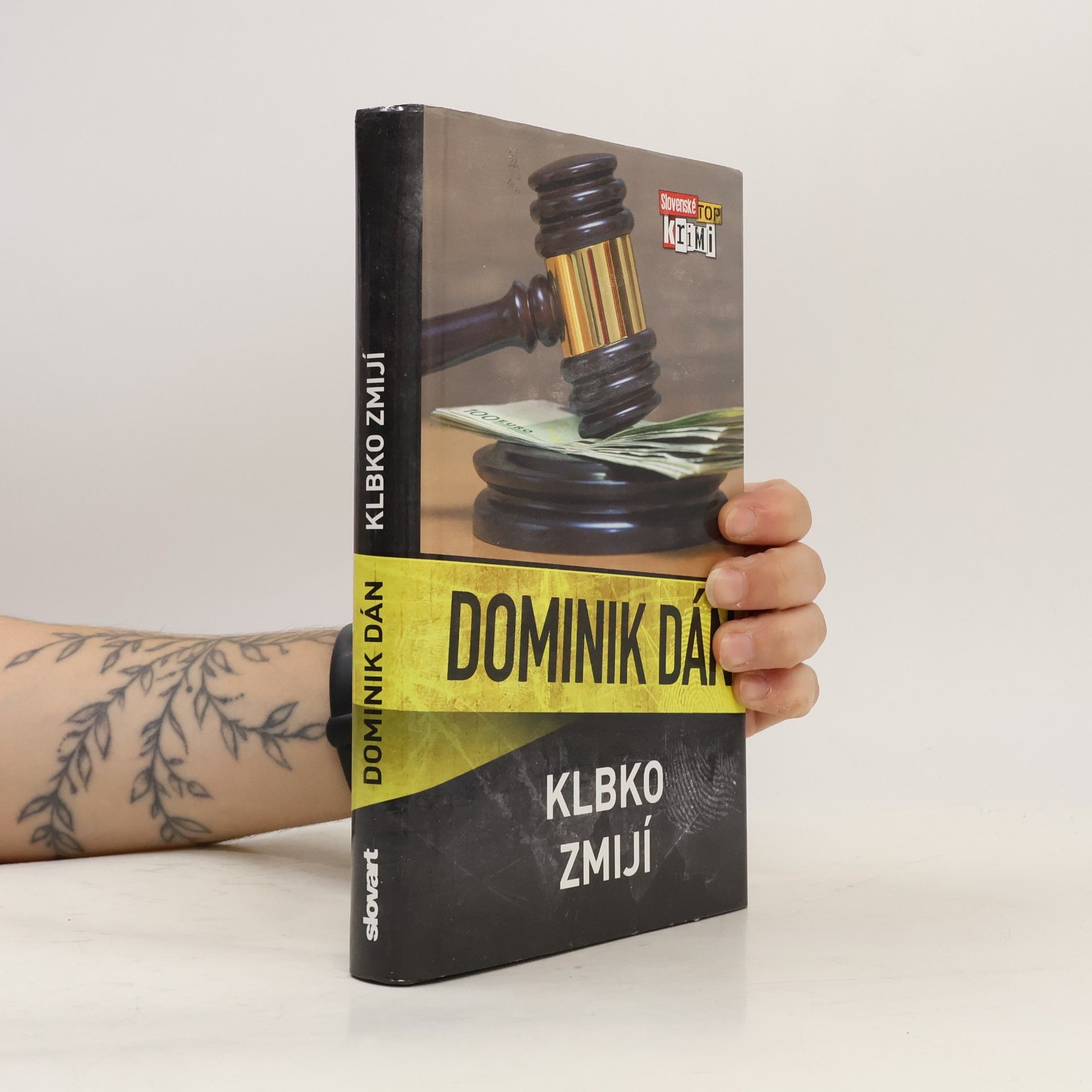 Dominik Dán Klbko zmijí