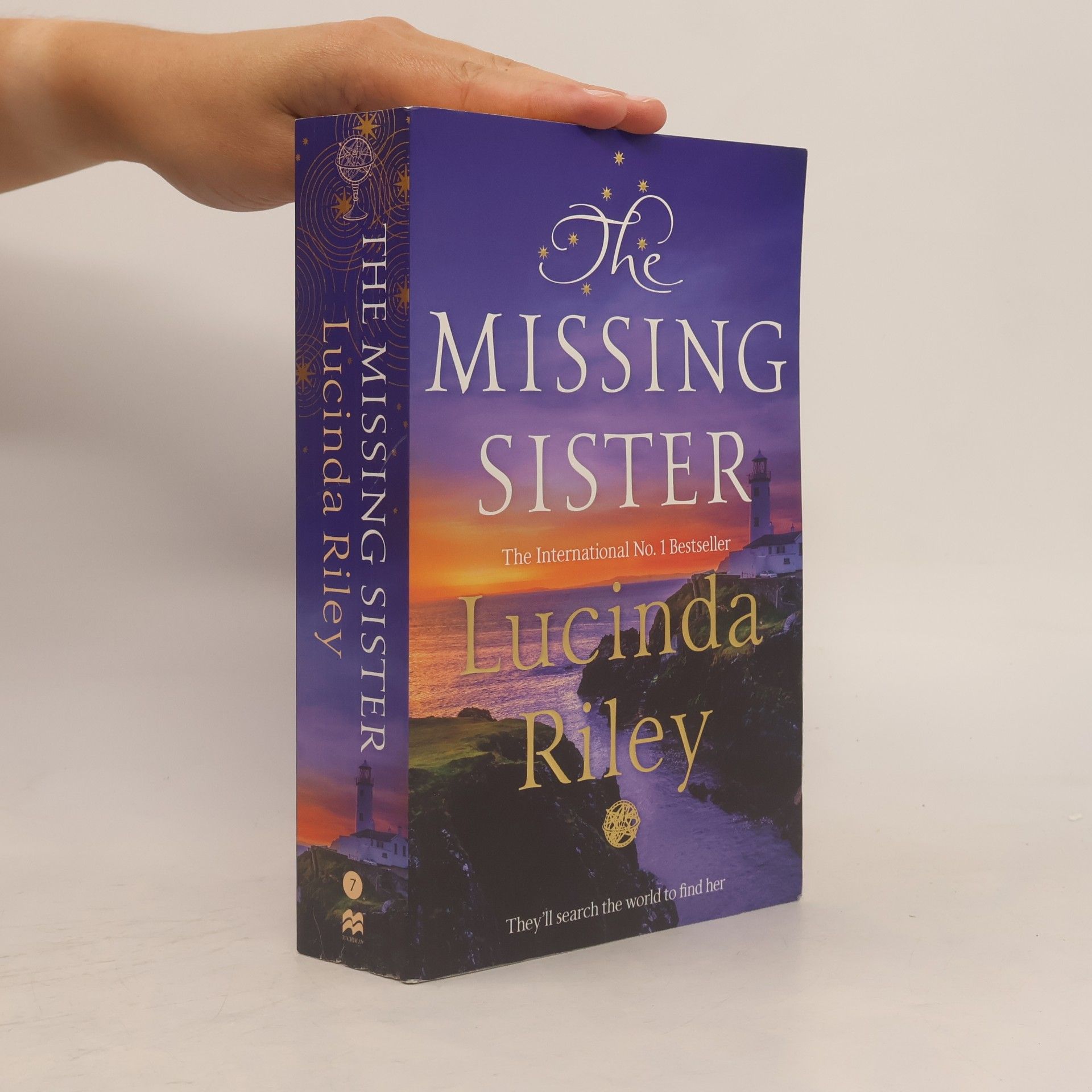 Lucinda Riley Missing Sister
