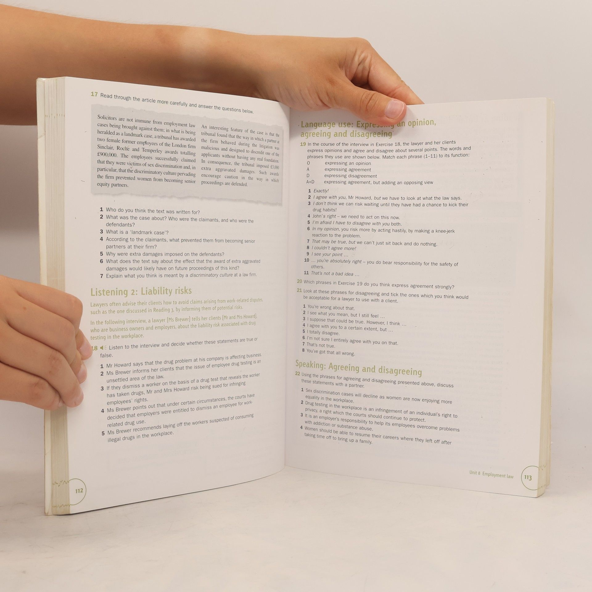 Amy Krois-Lindner International legal English : a course for classroom or self-study use : [suitable preparation for the International legal English certificate (ILEC)]