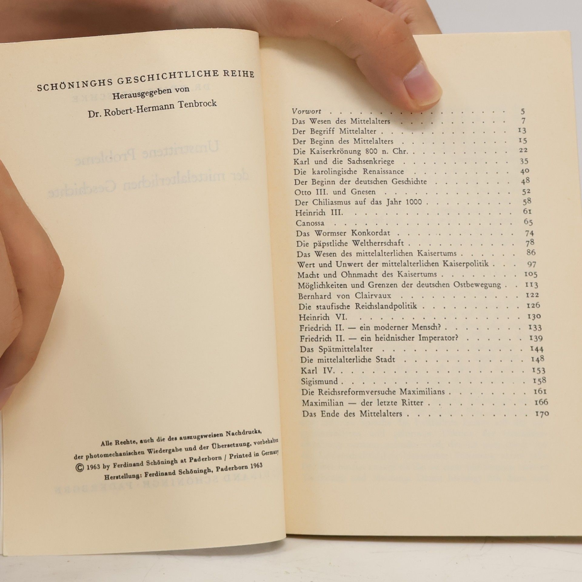 Heinz Nitzschke Umstrittene Probleme der Mittelalterlichen Geschichte
