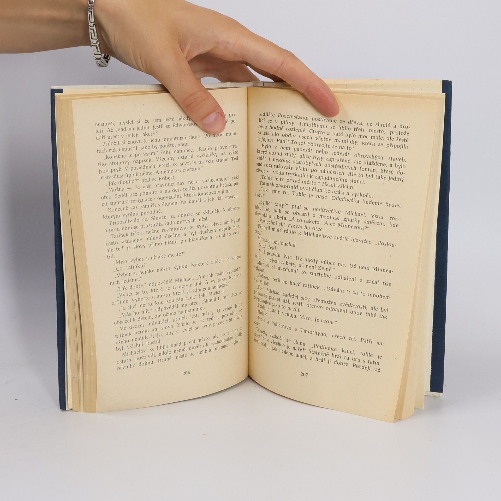 Ray Bradbury Marťanská kronika. 451° Fahrenheita