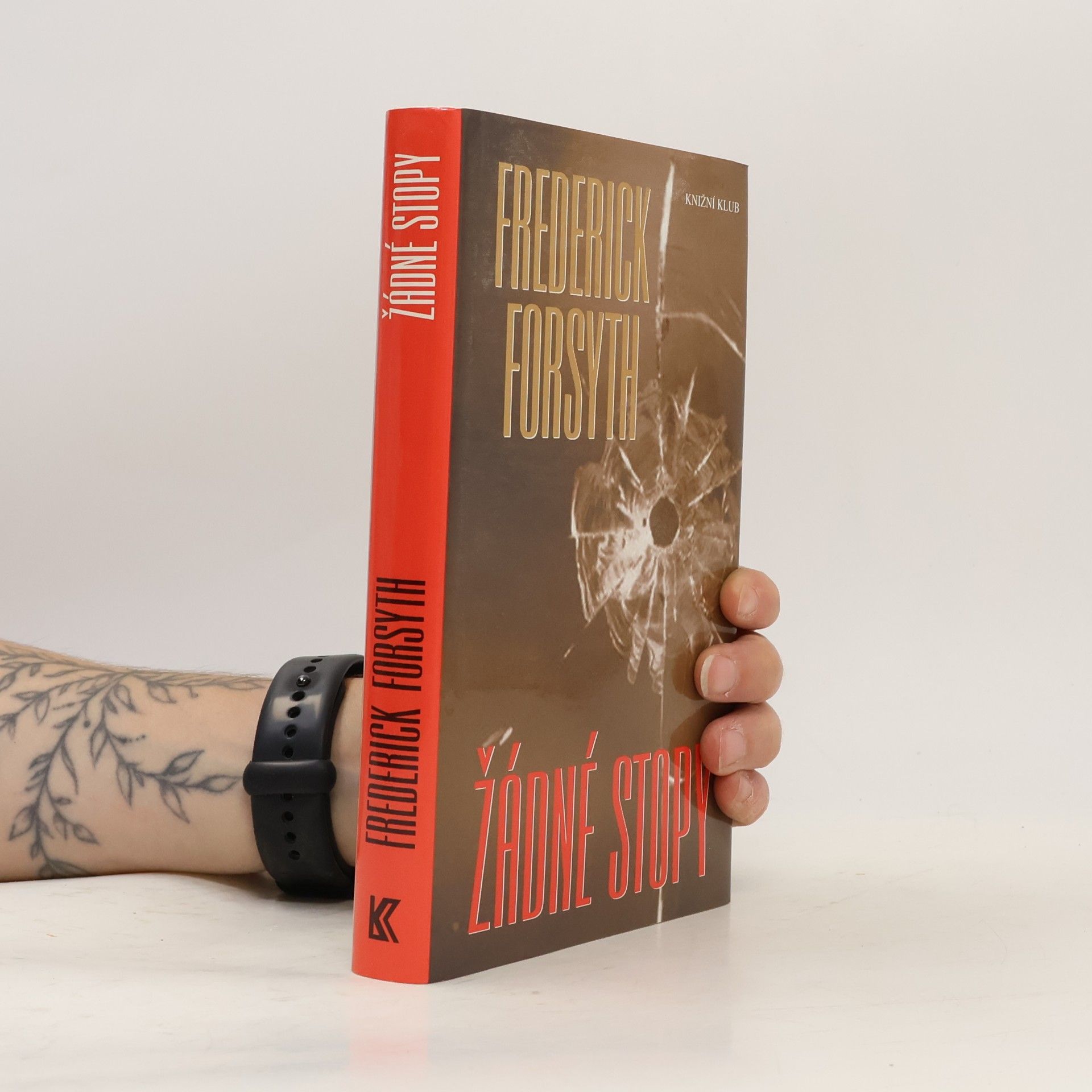 Frederick Forsyth Žádné stopy