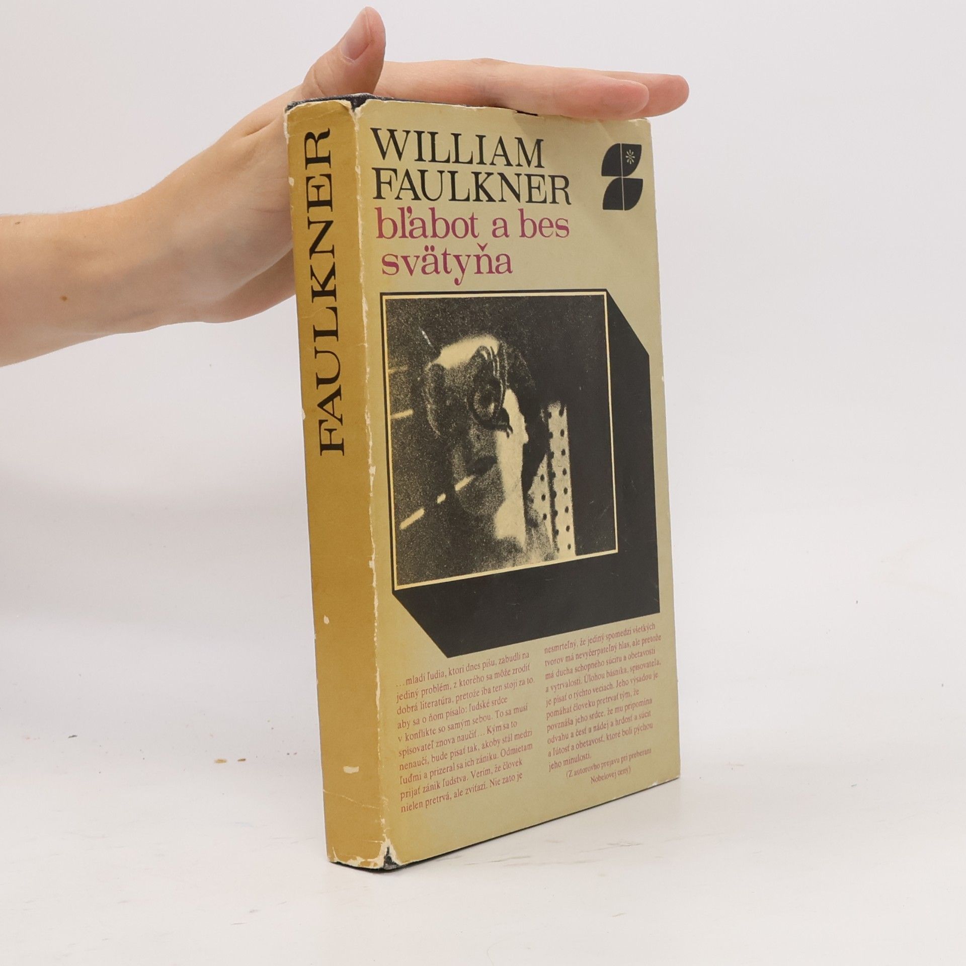 William Faulkner Bľabot a bes; Svätyňa