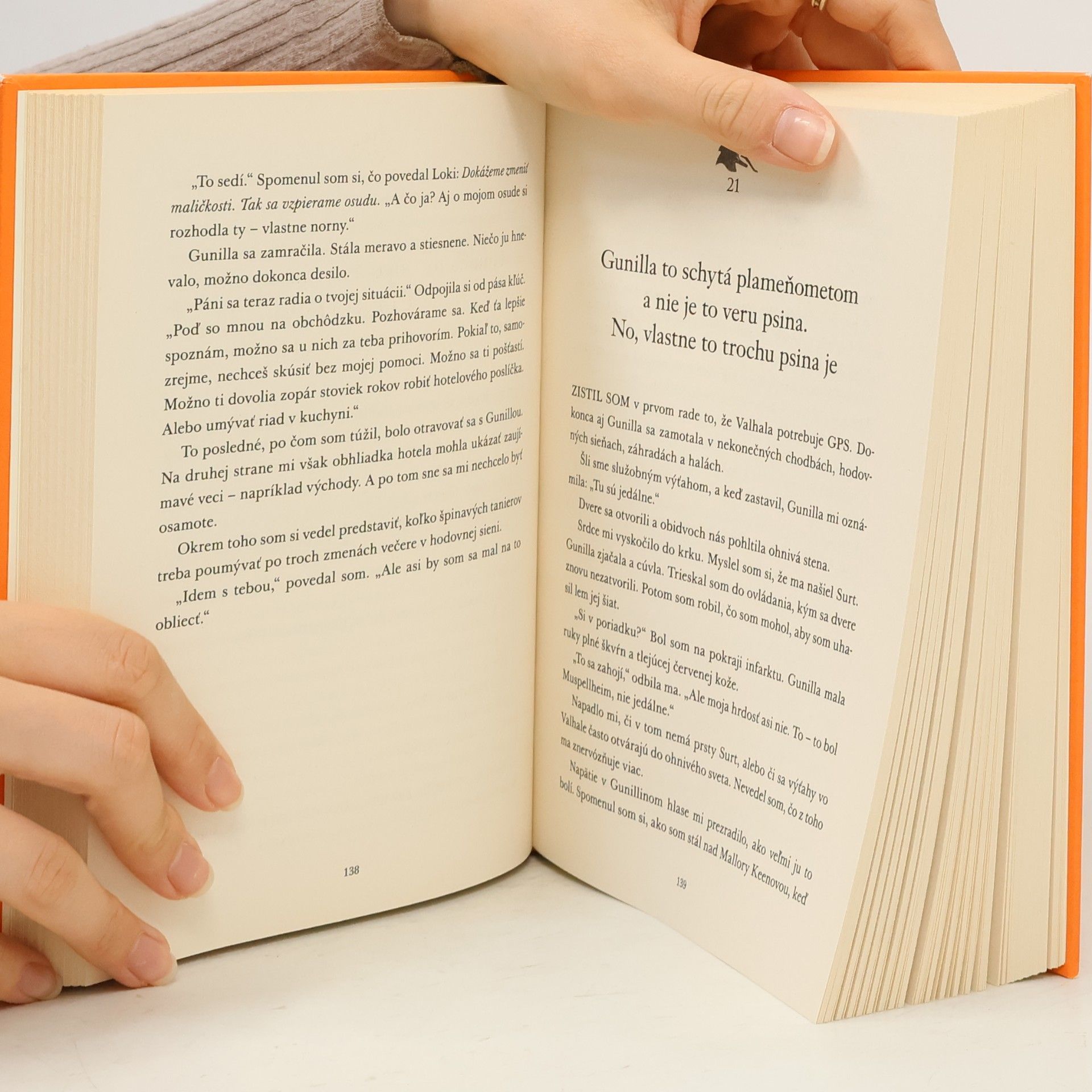 Rick Riordan Magnus Chase a Bohovia Asgardu - Prastarý meč