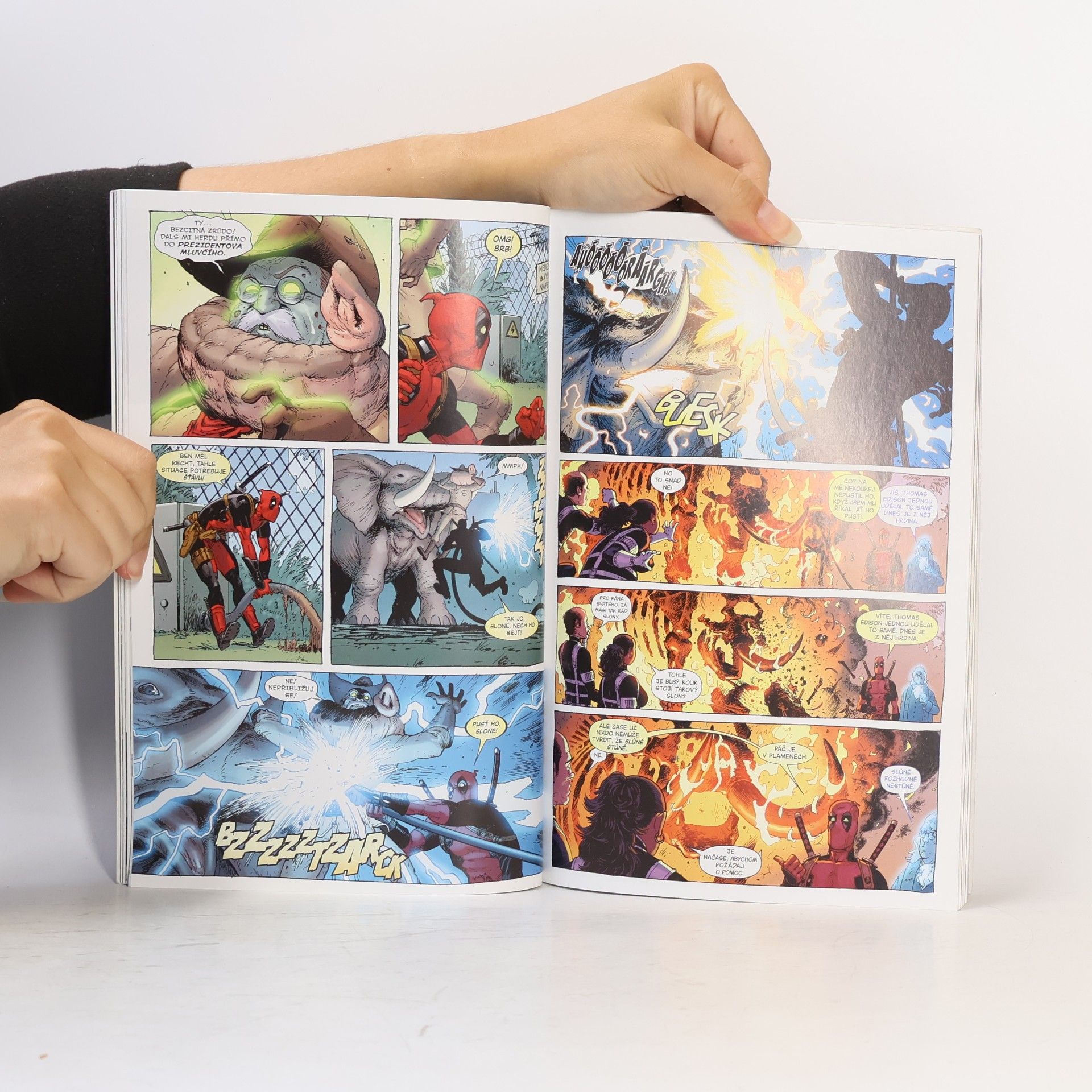 AA.VV. Deadpool: Mrtví prezidenti