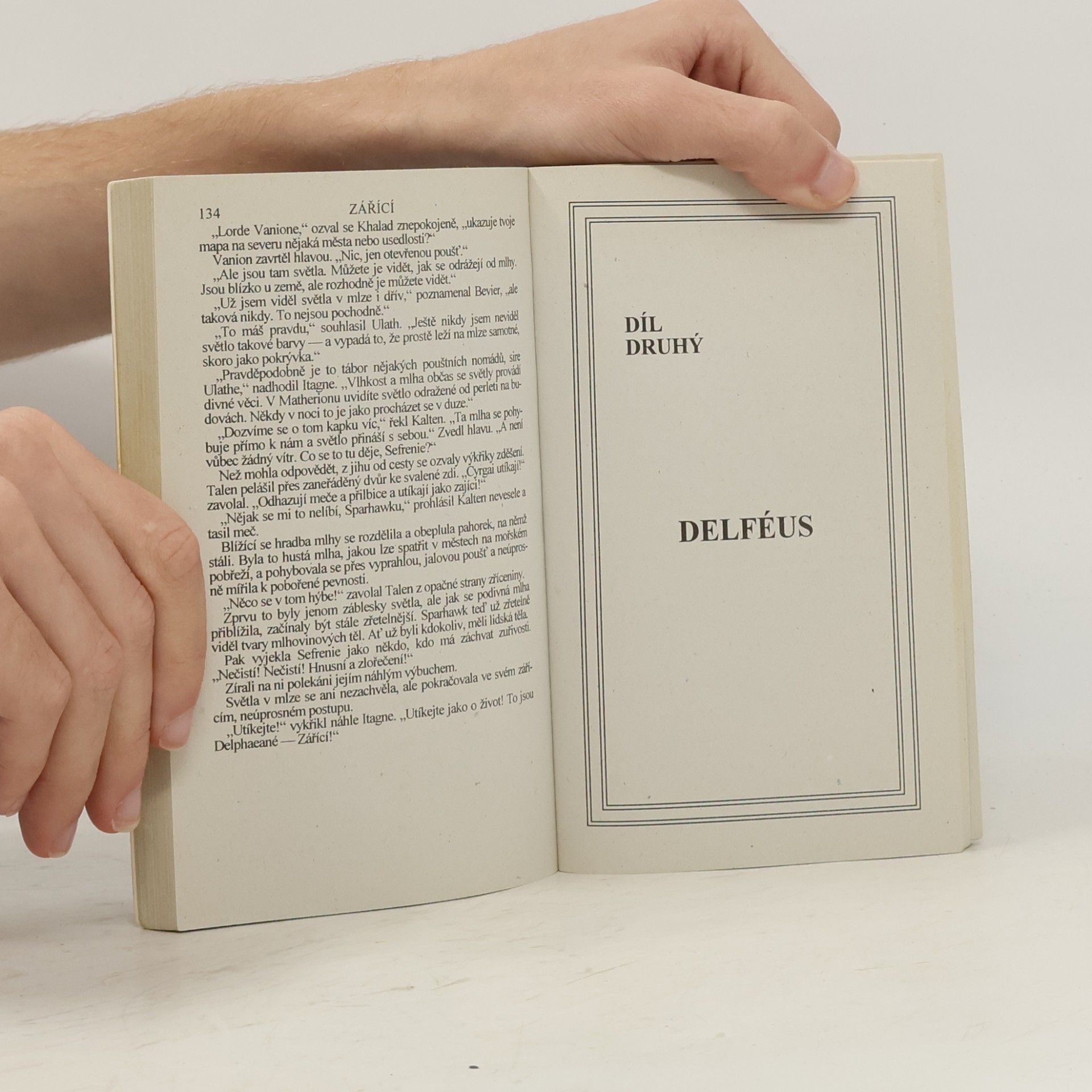 David Eddings Zářící. Druhá kniha Tamuli