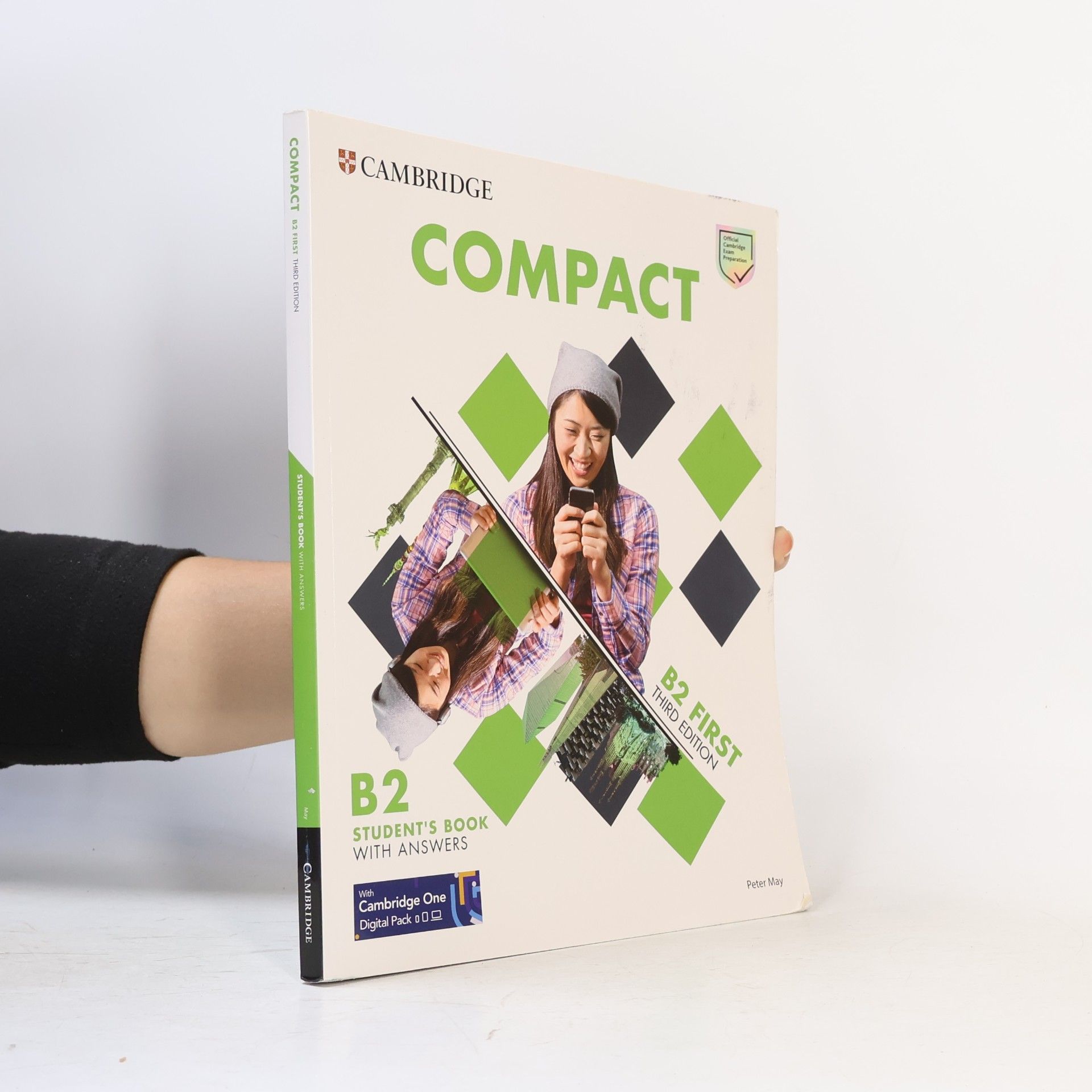 Jessica Smith Compact : B2 first