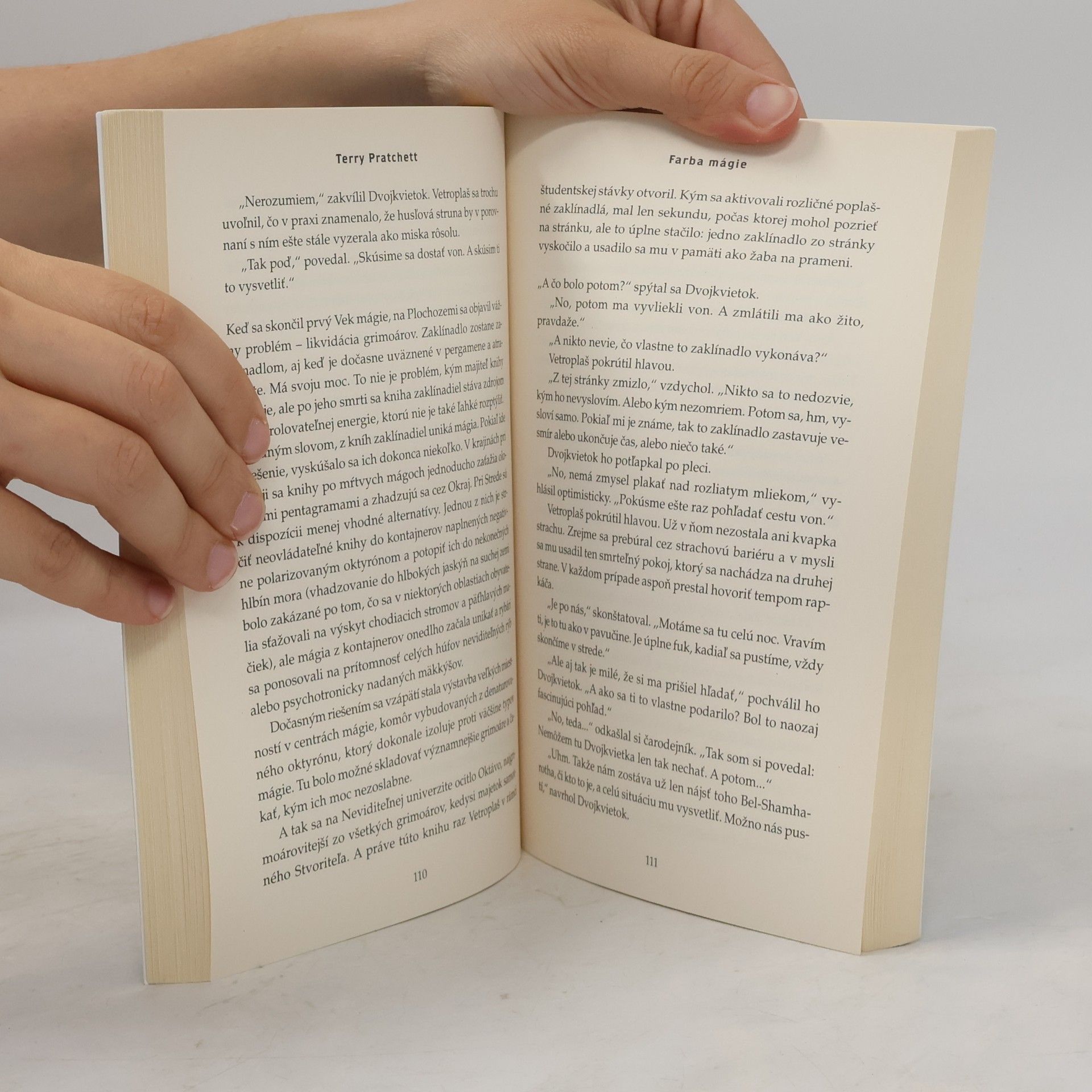 Terry Pratchett Farba mágie