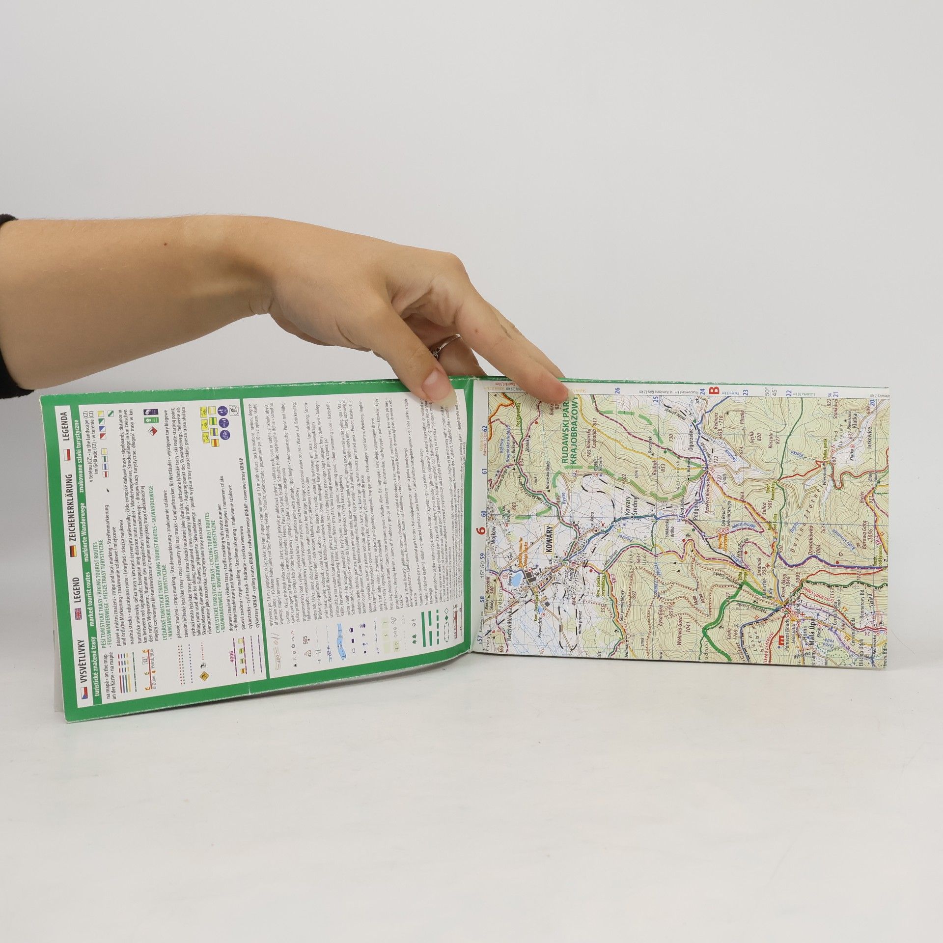 Klub českých turistů ( ) KČT 22 Krkonoše 1:50T Turistická mapa