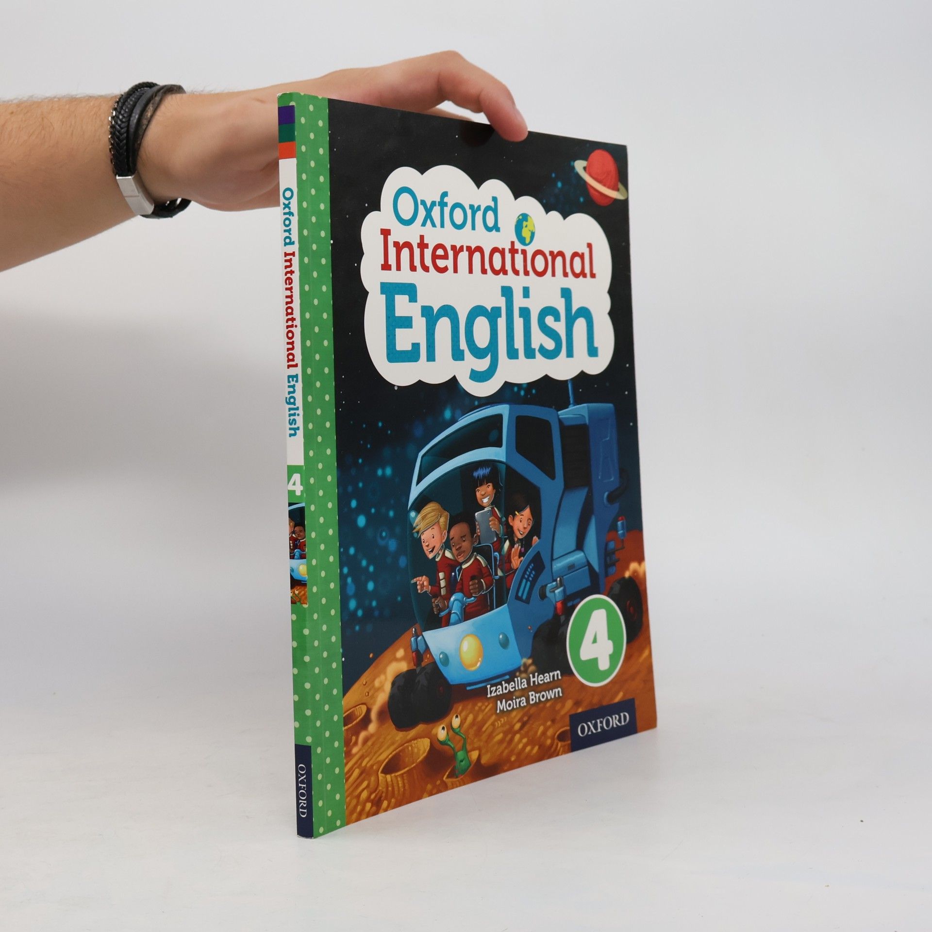 Izabella Hearn Oxford International Primary English Student Book 4