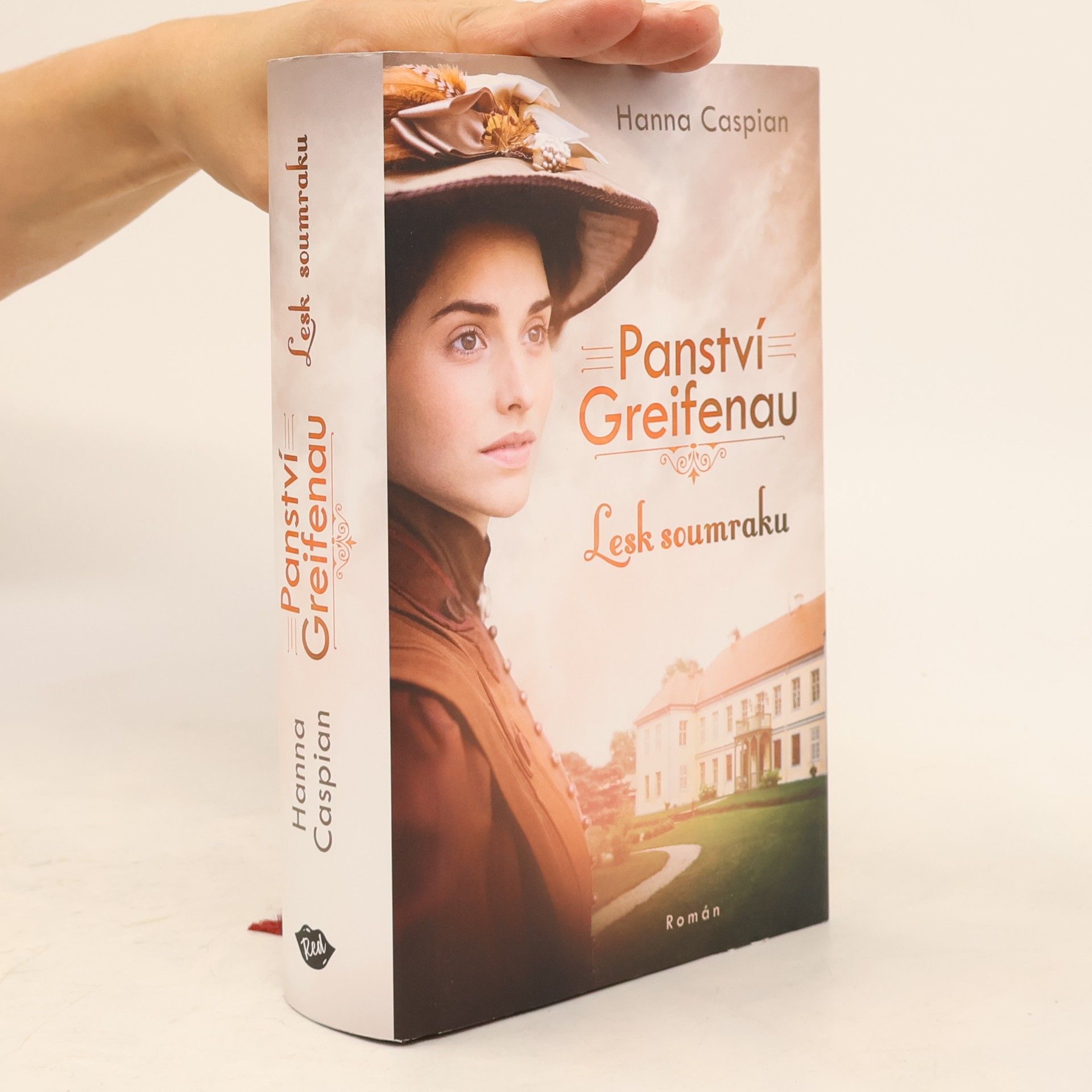 Hanna Caspian Panství Greifenau. Lesk soumraku