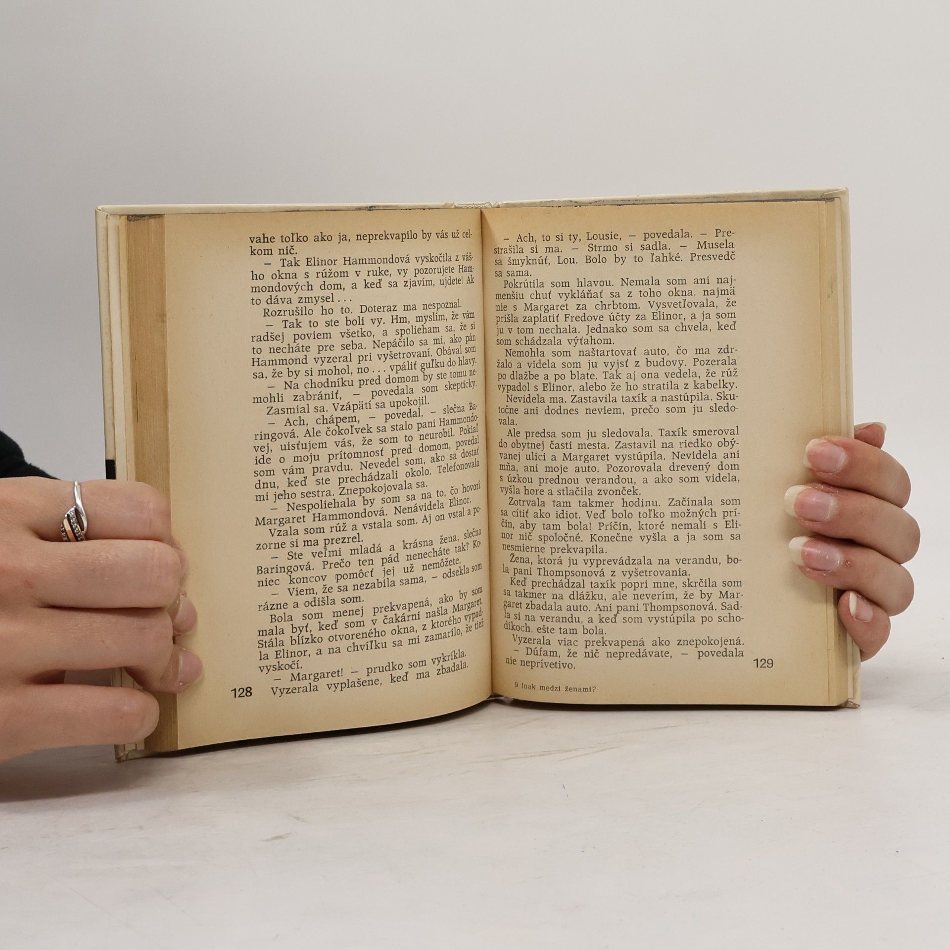 Various authors Inak medzi ženami?