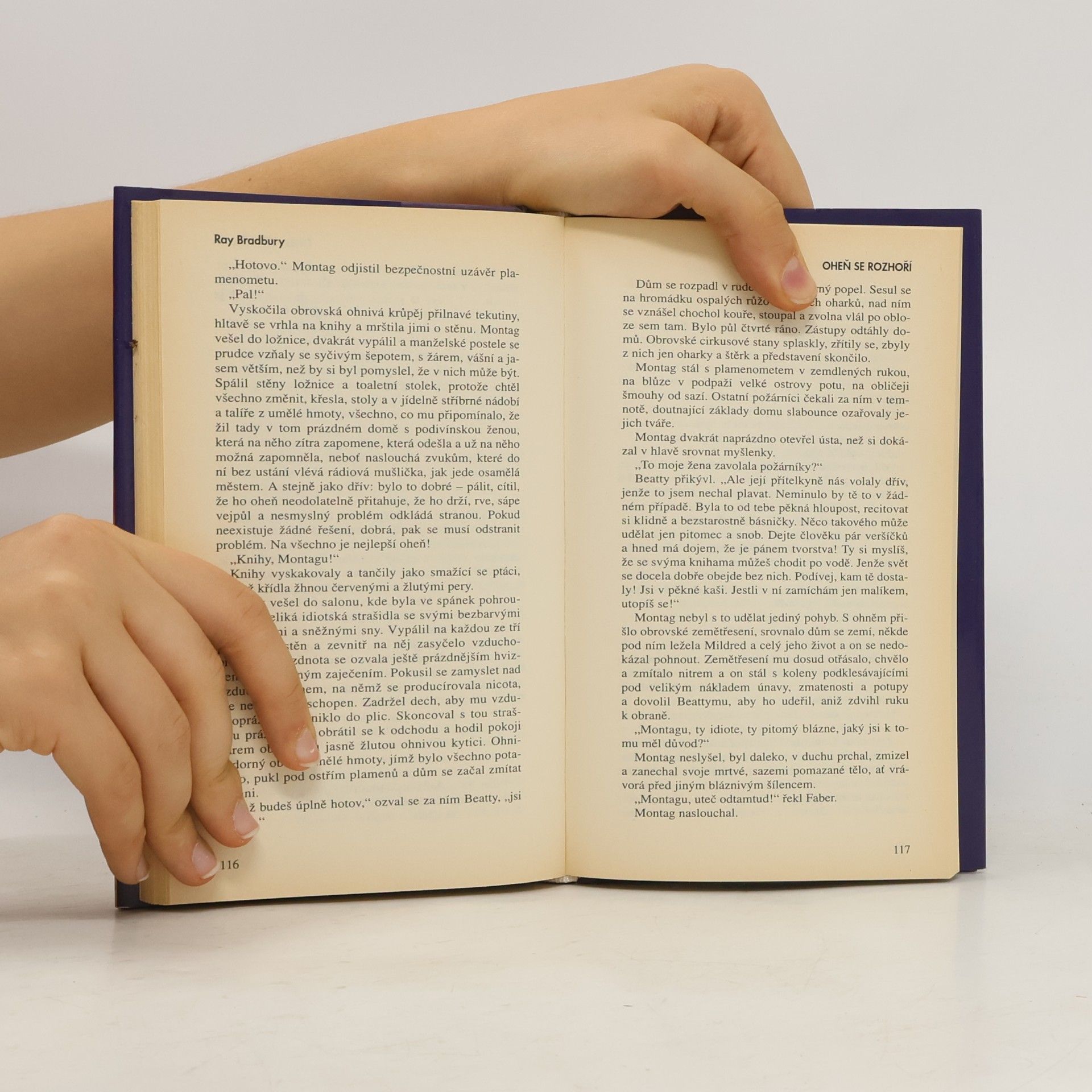 Ray Bradbury 451 stupňů Fahrenheita