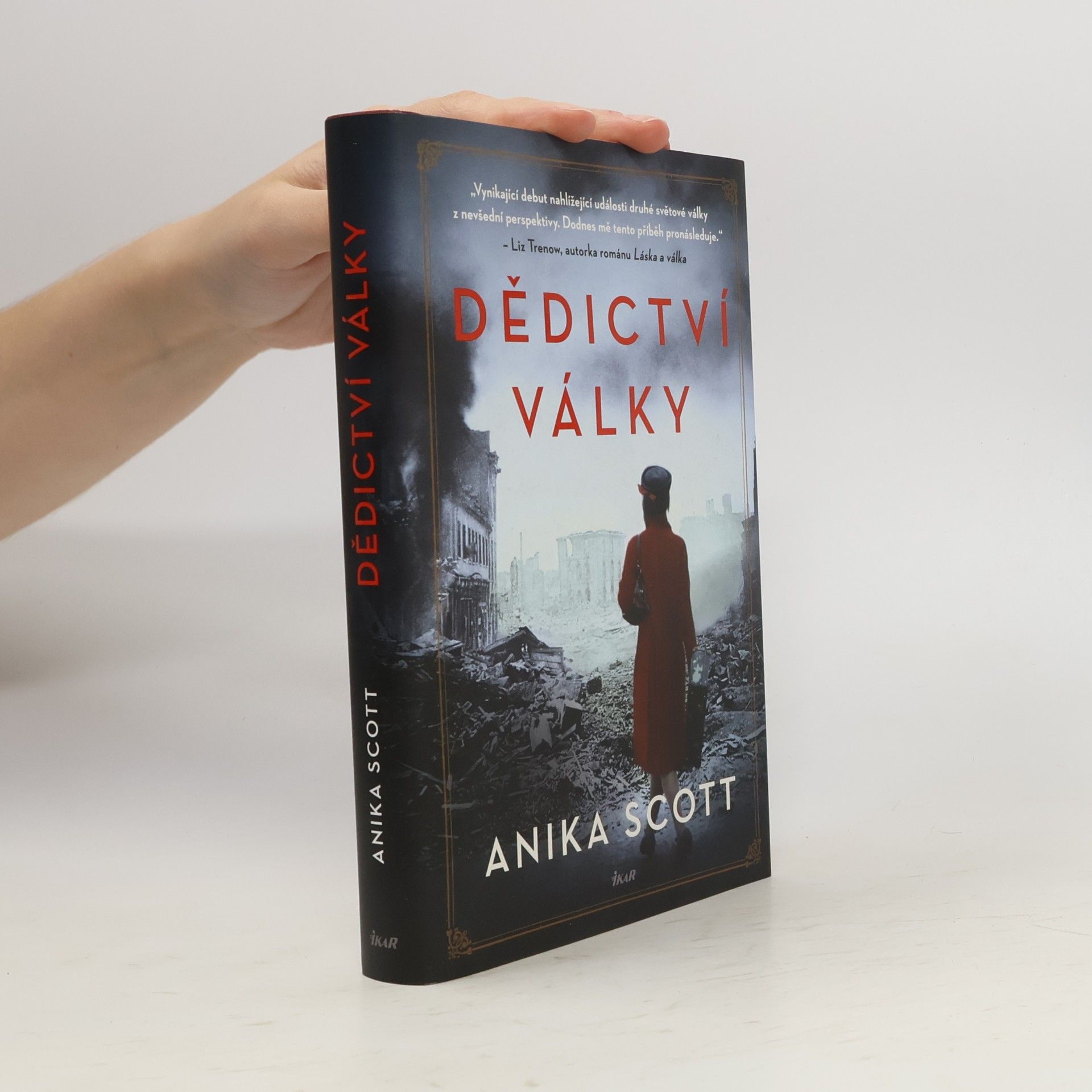 Anika Scott Dědictví války