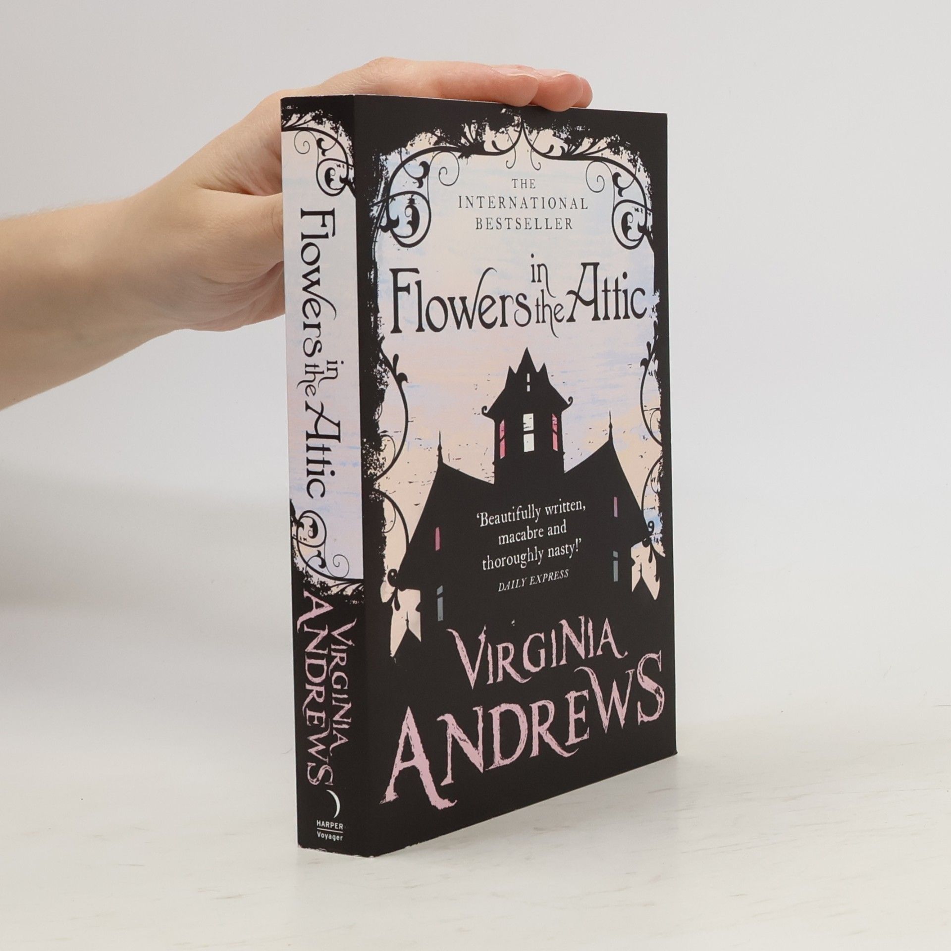 V. C. Andrews Flowers in the Attic