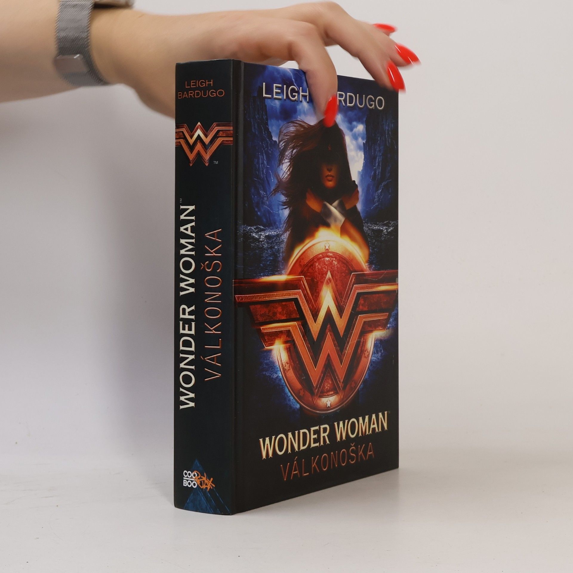 Leigh Bardugo Wonder Woman. Válkonoška