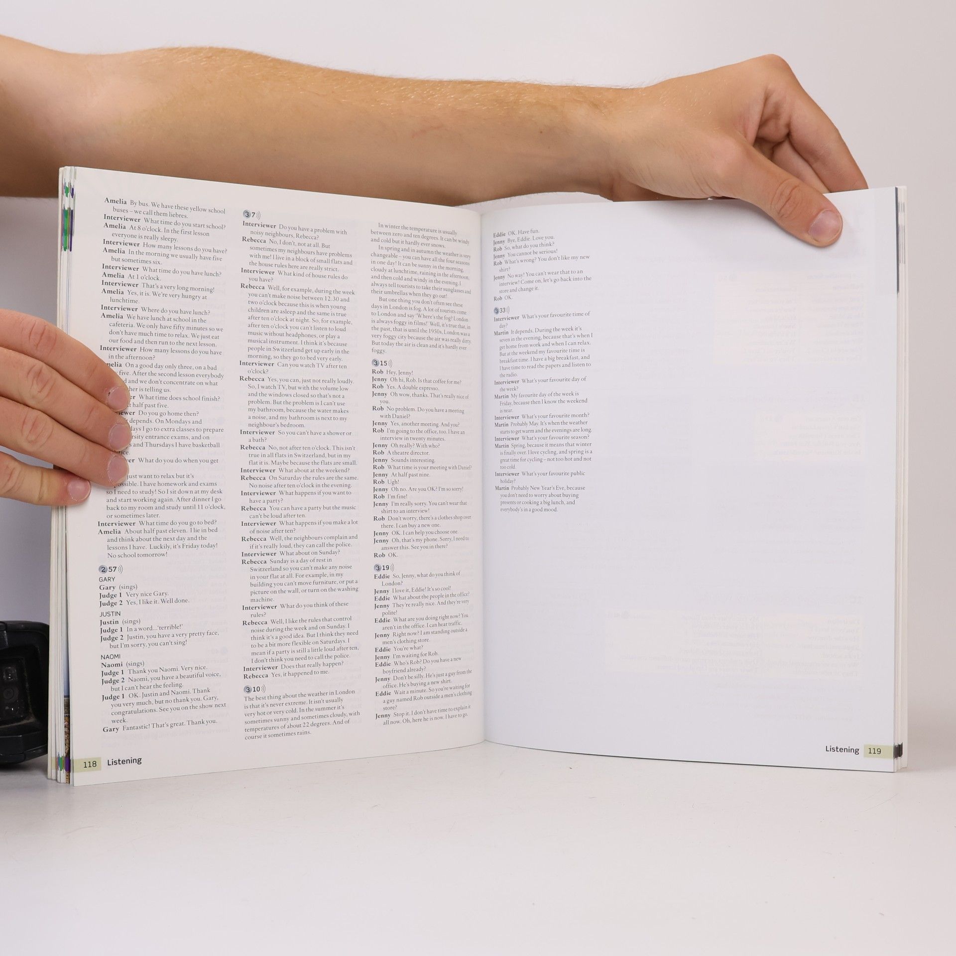 Christina Latham-Koenig English file : elementary student's book A