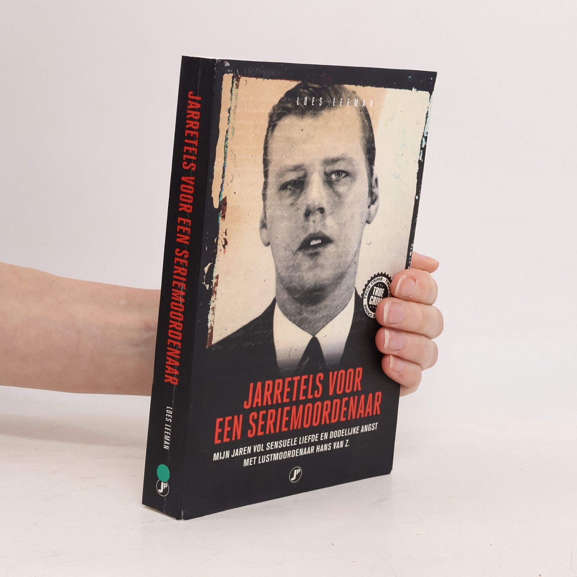 Loes Leemant Jarretels voor een seriemoordenaar