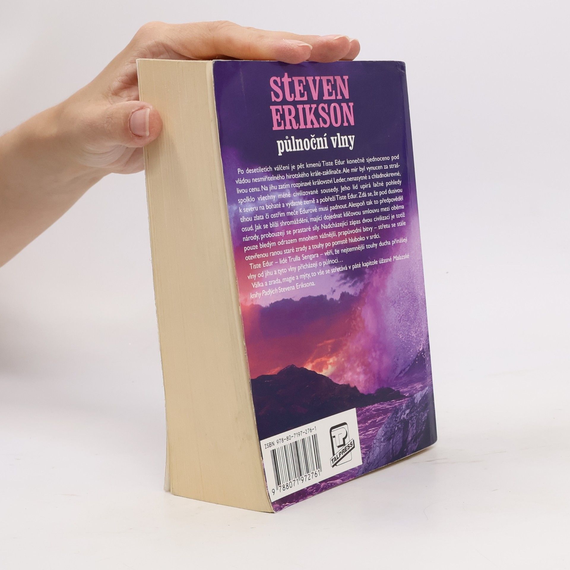 Steven Erikson Půlnoční vlny