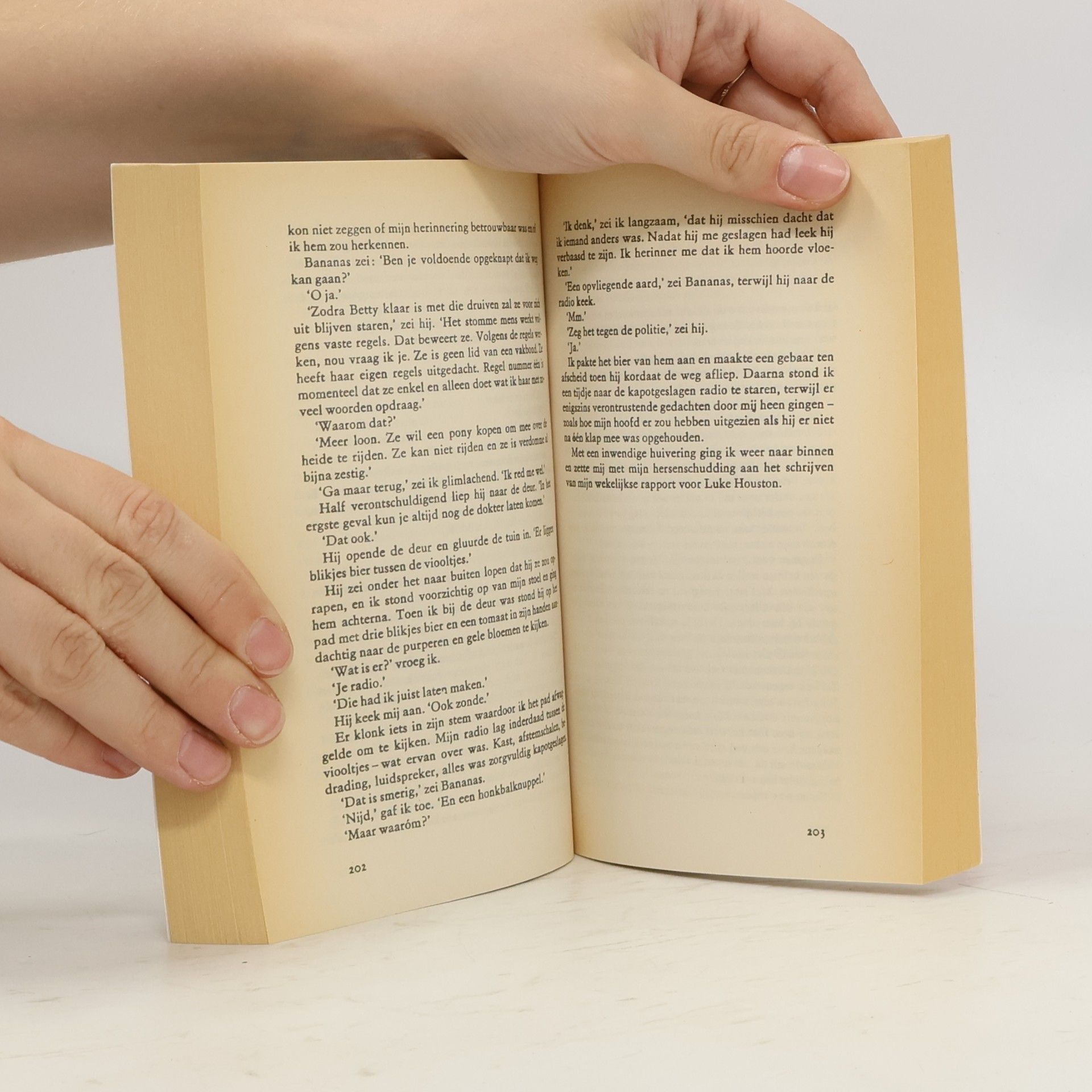Dick Francis AP-Crime Pocket Editie: Een gewaarschuwd man