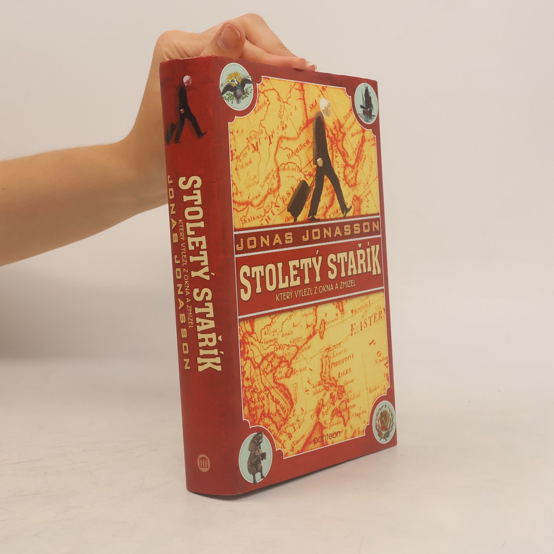 Stoletý stařík, který vylezl z okna a zmizel