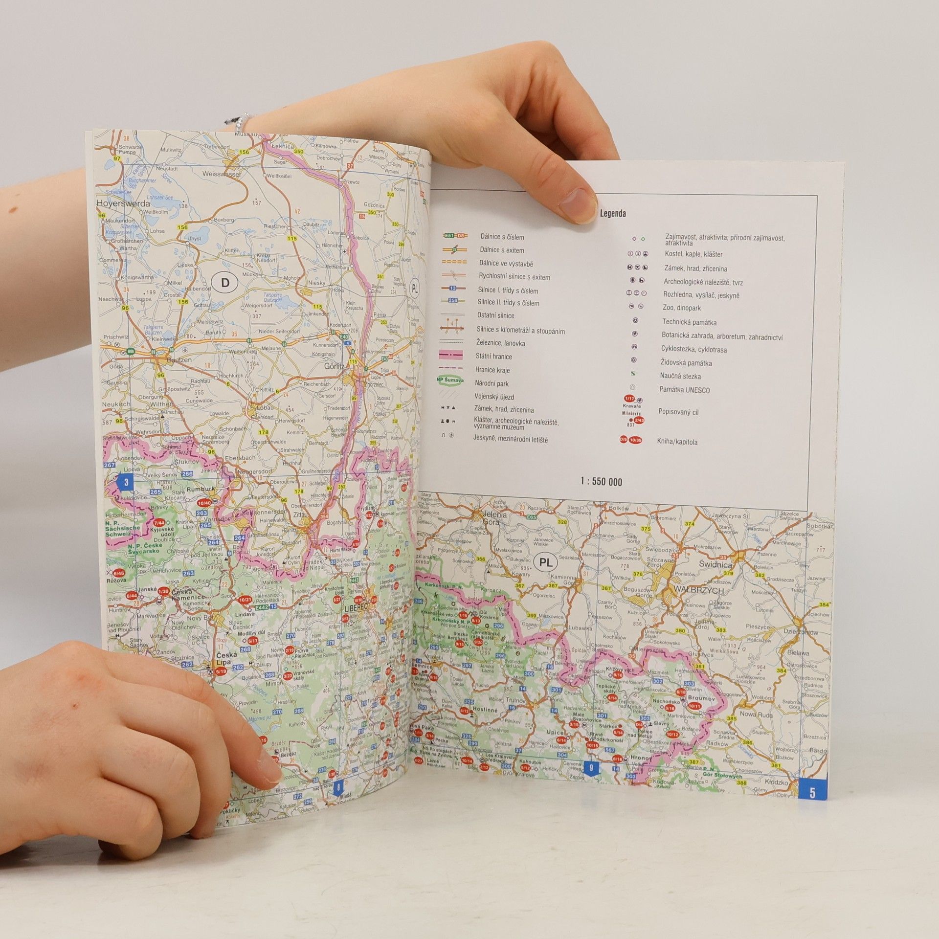 Kolektiv autorů Toulavá kamera. Atlas popisovaných cílů