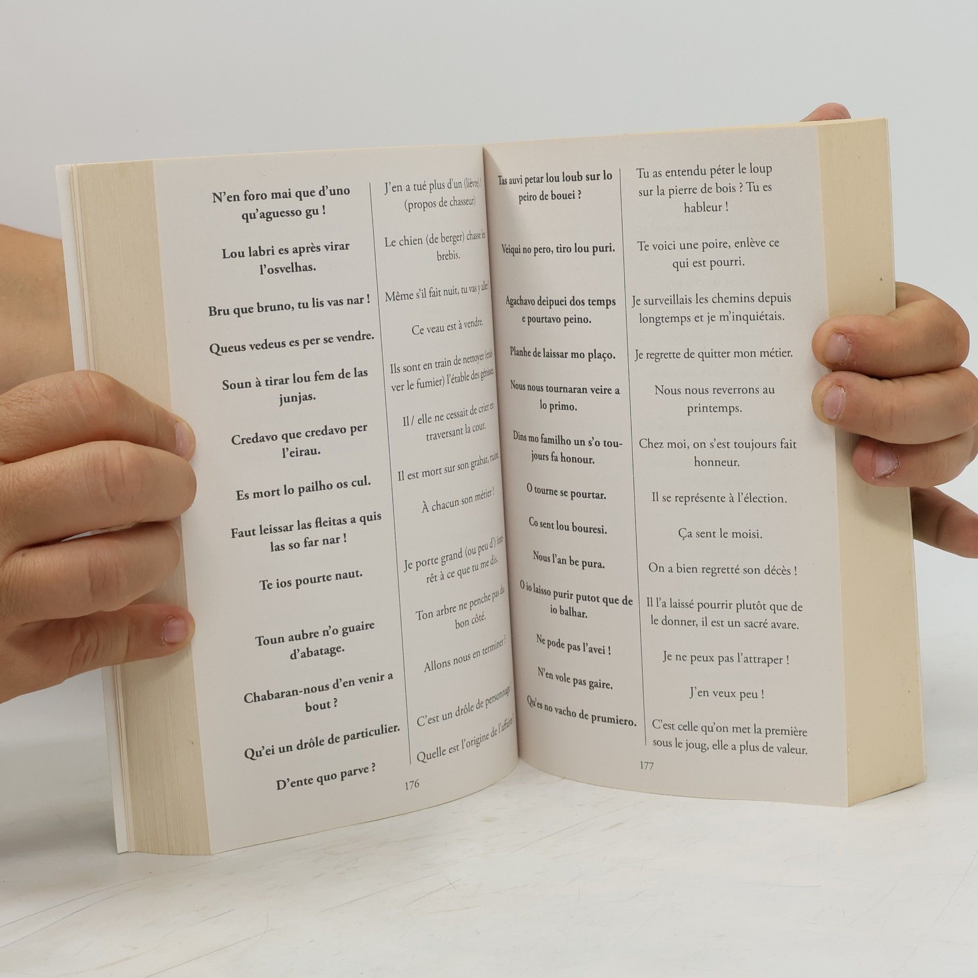 Maurice Robert Blagues Proverbes Contes et Chansons en Limousin - Manières de dire: Manières de dire - Avec traductions