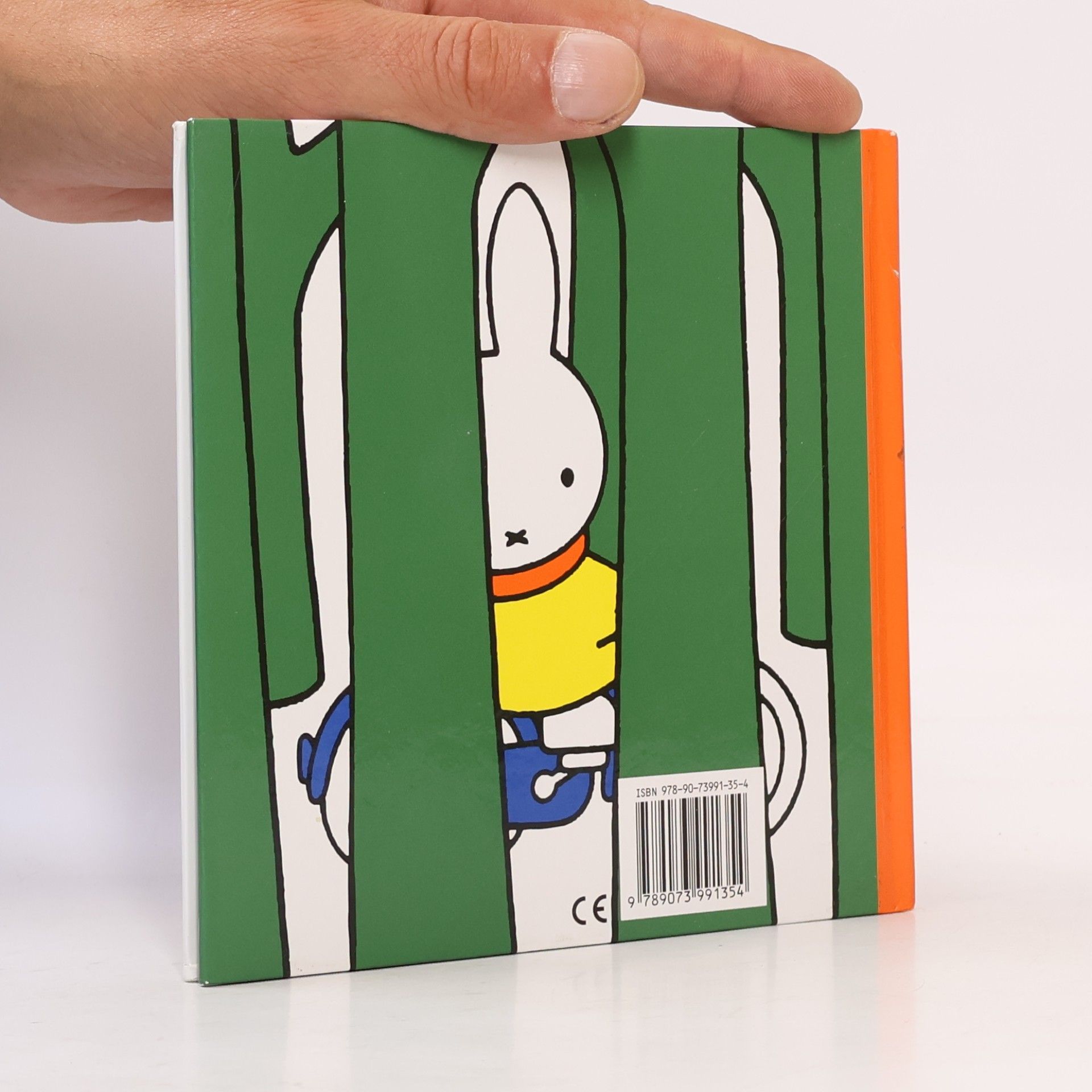 Dick Bruna Nijntje op de fiets
