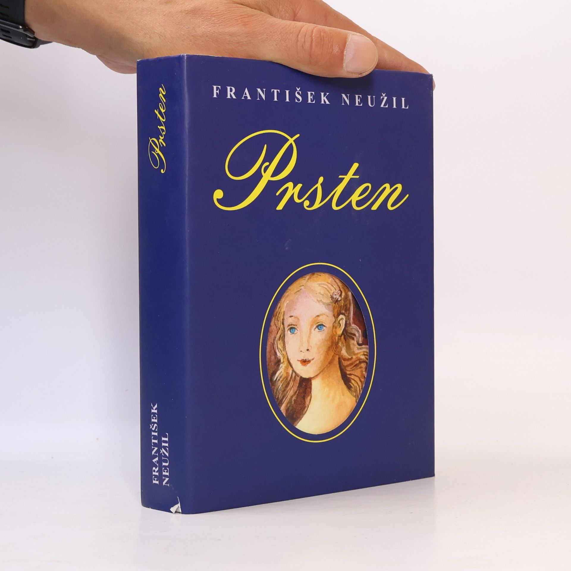František Neužil Prsten