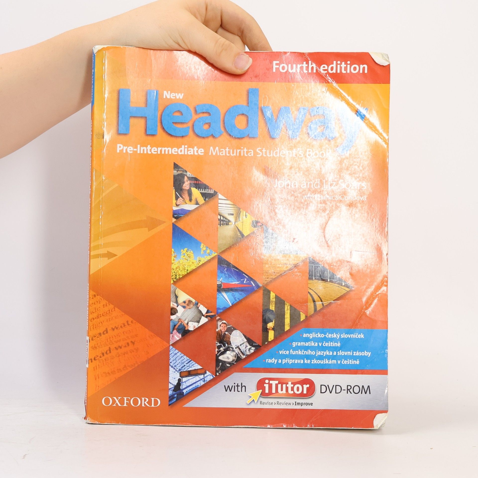 Danica Gondová New Headway : Fourth edition. Pre-intermediate. Maturita student's book