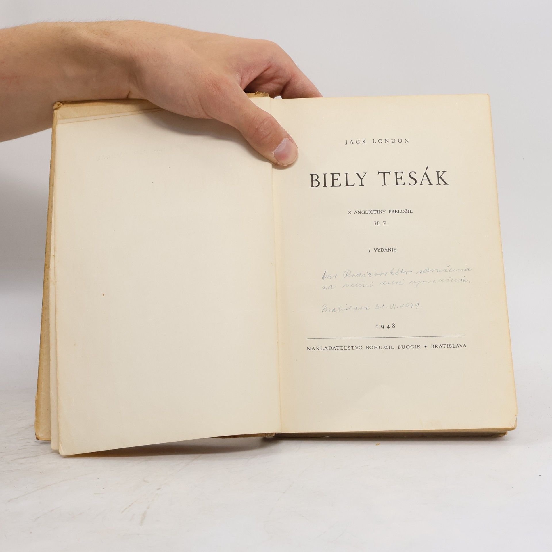 Jack London Biely tesák