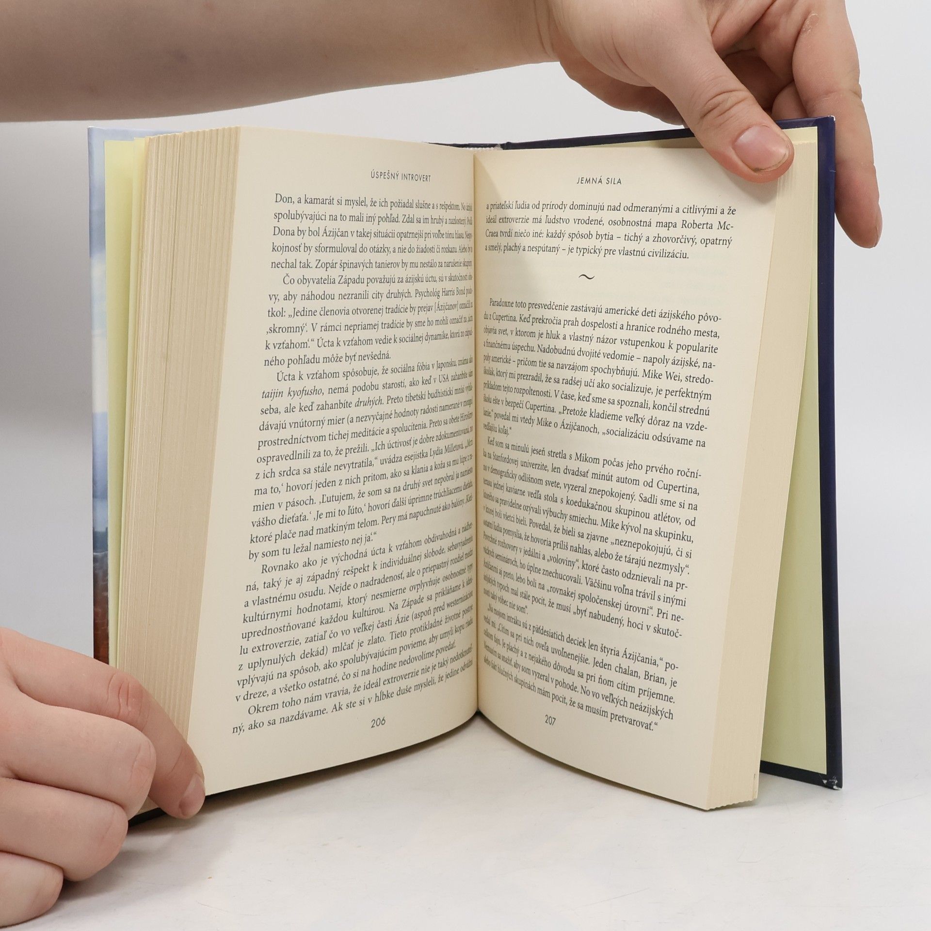 Susan Cain Úspešný introvert - sila introvertov vo svete, ktorý nikdy neprestáva hovoriť